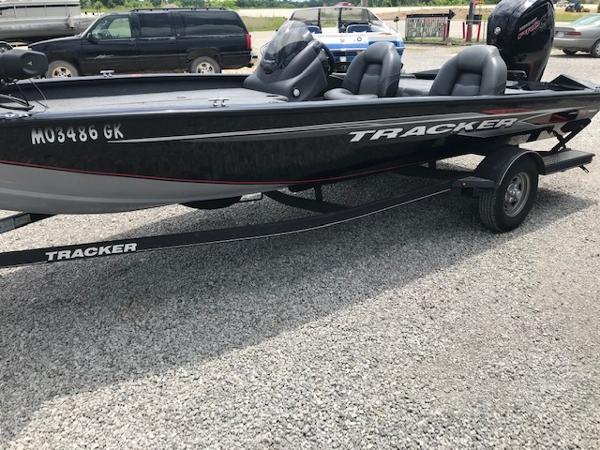 Used 2019 Tracker Boats Pro Team 190, Arma Kansas 