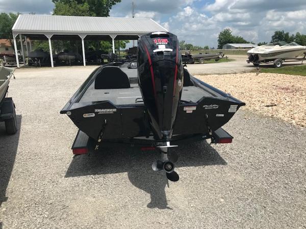 2019 Tracker Boats boat for sale, model of the boat is Pro Team 190 & Image # 6 of 11