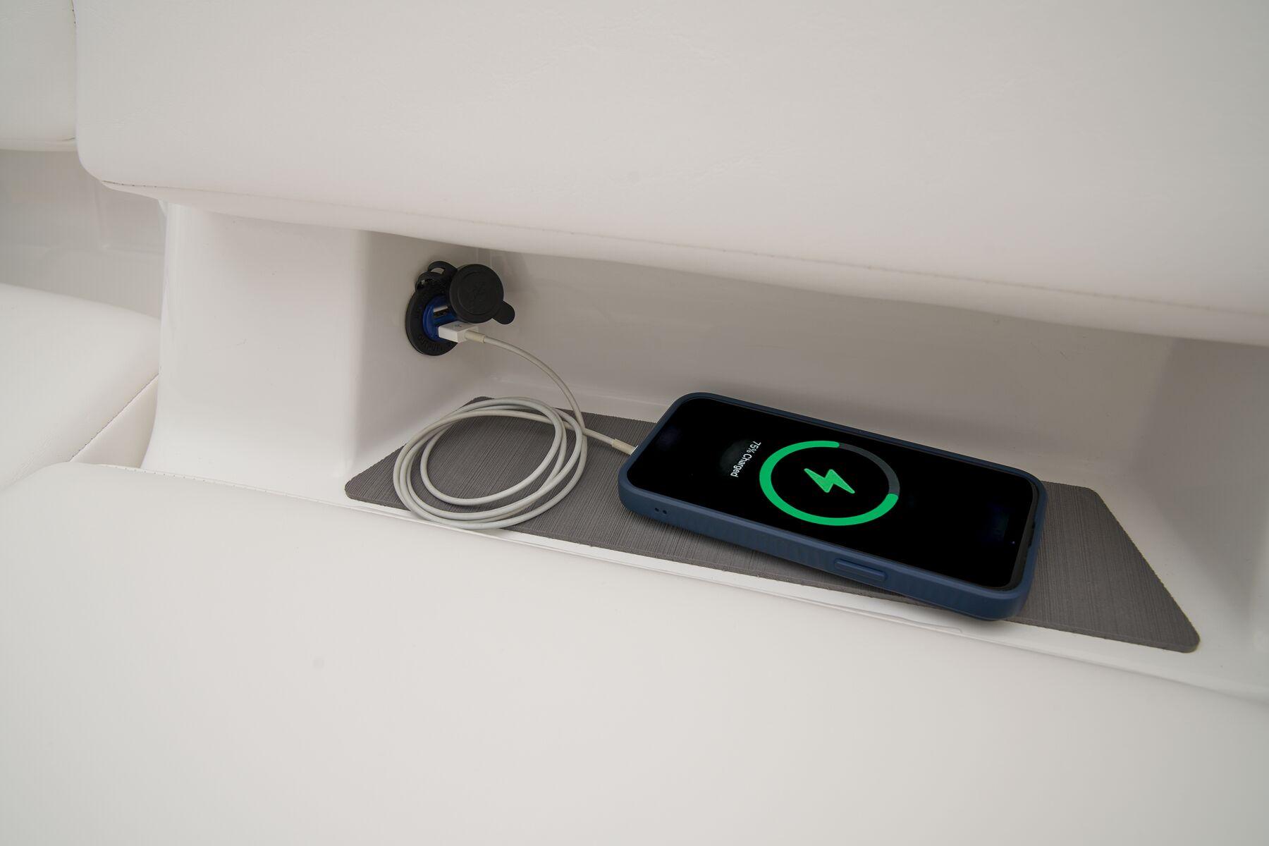 2026 Tahoe T18 Gallery