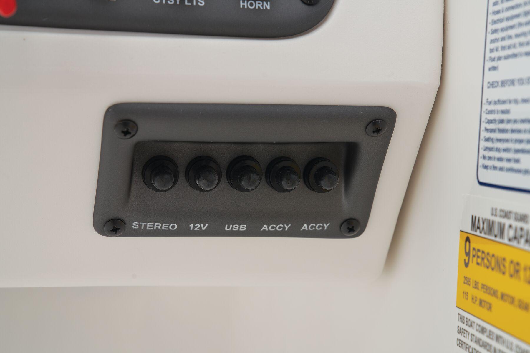 2026 Tahoe T18 Gallery