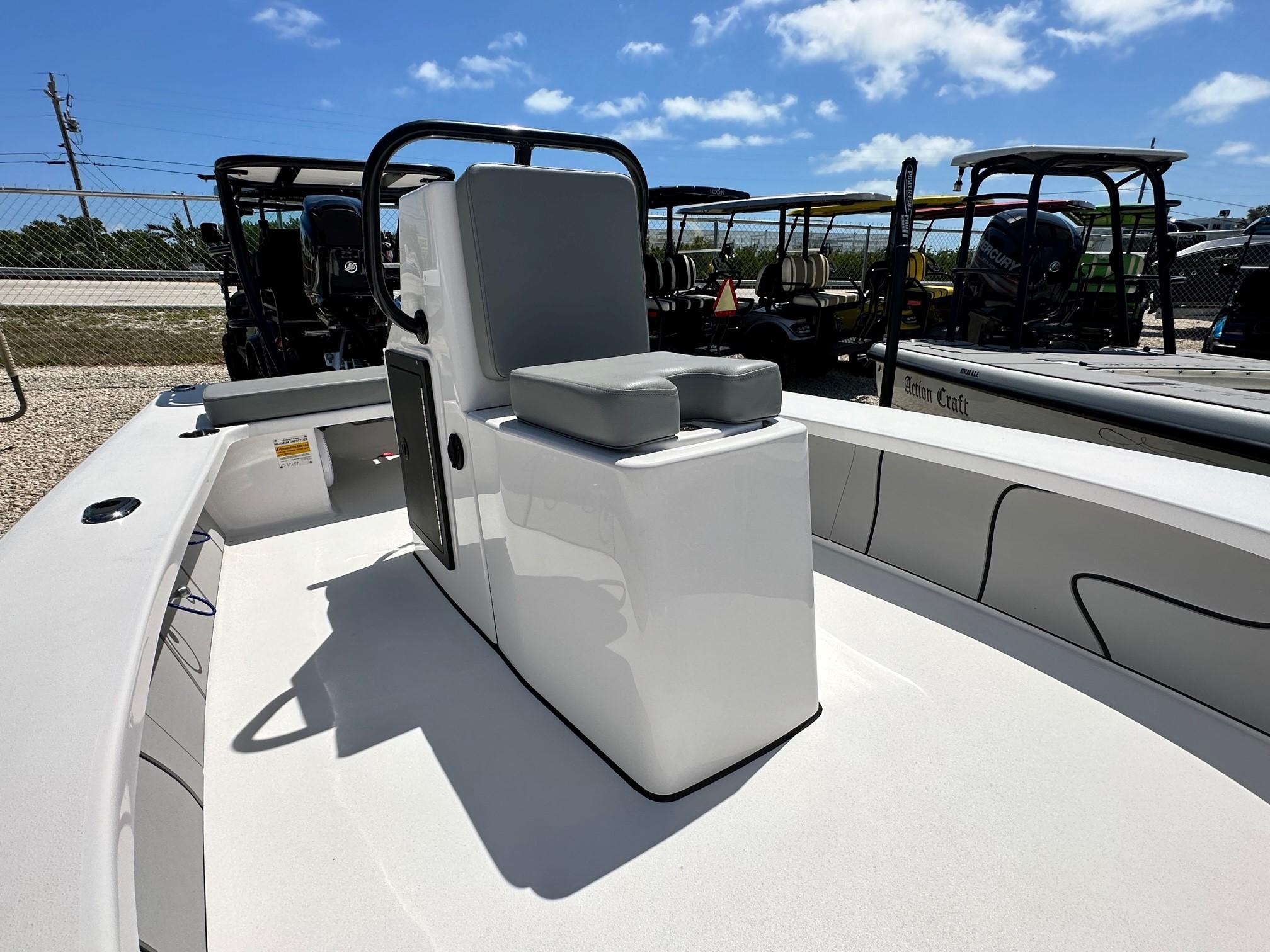 2023 Xplor 5.49 ft X18 Priced to sell!