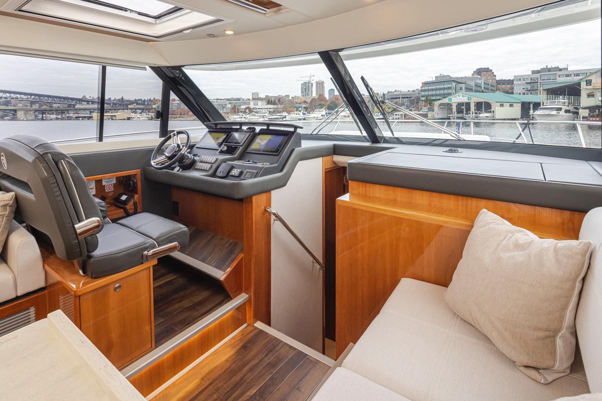 2019 Riviera 395 SUV #TBBH39012 inventory image at Sun Country Yachts, South Lake Union (Seattle) 2019 Riviera 395 SUV #TBBH39012 inventory image at Sun Country Yachts, South Lake Union (Seattle)