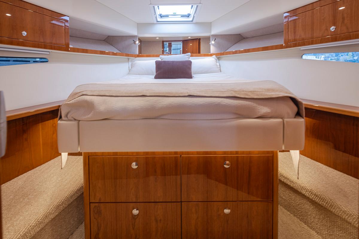 2019 Riviera 395 SUV #TBBH39012 inventory image at Sun Country Yachts, South Lake Union (Seattle) 2019 Riviera 395 SUV #TBBH39012 inventory image at Sun Country Yachts, South Lake Union (Seattle)