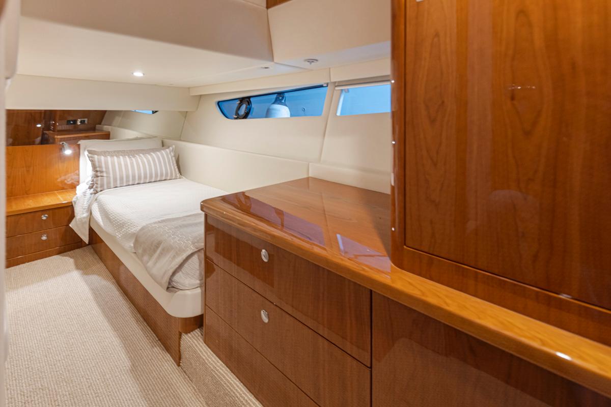 2019 Riviera 395 SUV #TBBH39012 inventory image at Sun Country Yachts, South Lake Union (Seattle) 2019 Riviera 395 SUV #TBBH39012 inventory image at Sun Country Yachts, South Lake Union (Seattle)