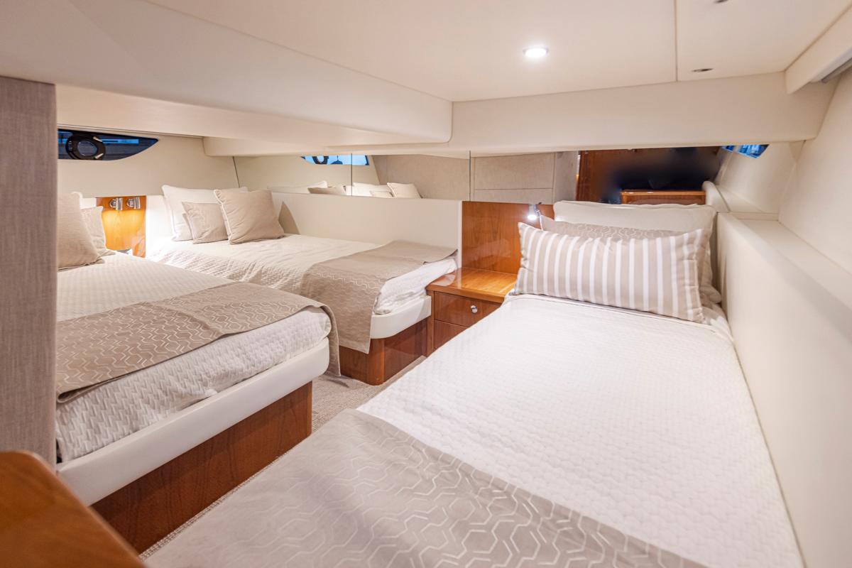 2019 Riviera 395 SUV #TBBH39012 inventory image at Sun Country Yachts, South Lake Union (Seattle) 2019 Riviera 395 SUV #TBBH39012 inventory image at Sun Country Yachts, South Lake Union (Seattle)