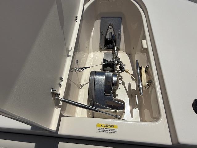 336-311 BROKERAGE RON