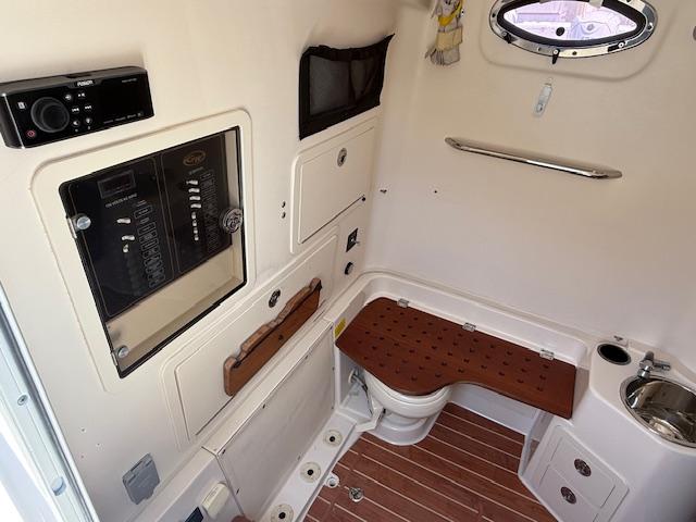 336-311 BROKERAGE RON