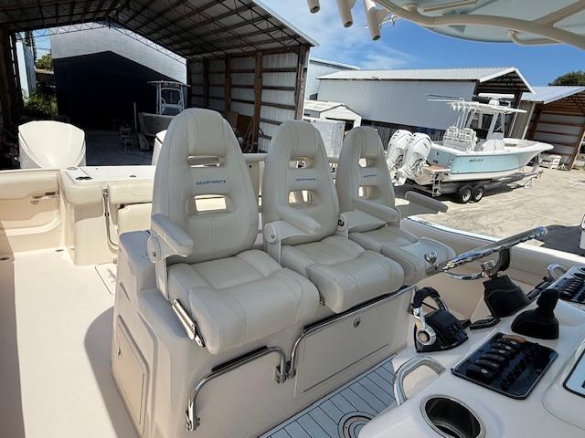 336-311 BROKERAGE RON