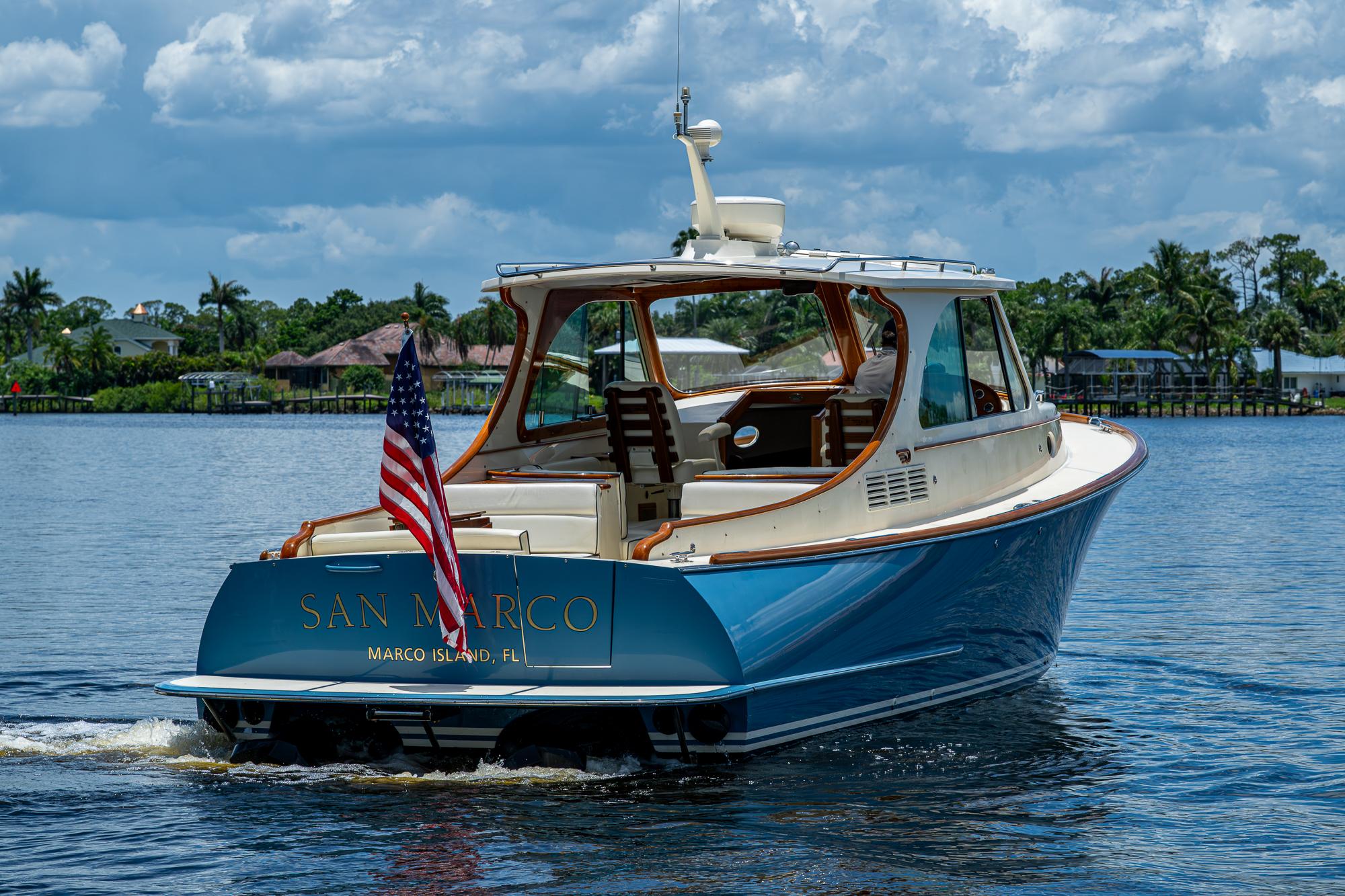 2016 Hinckley Talaria 34