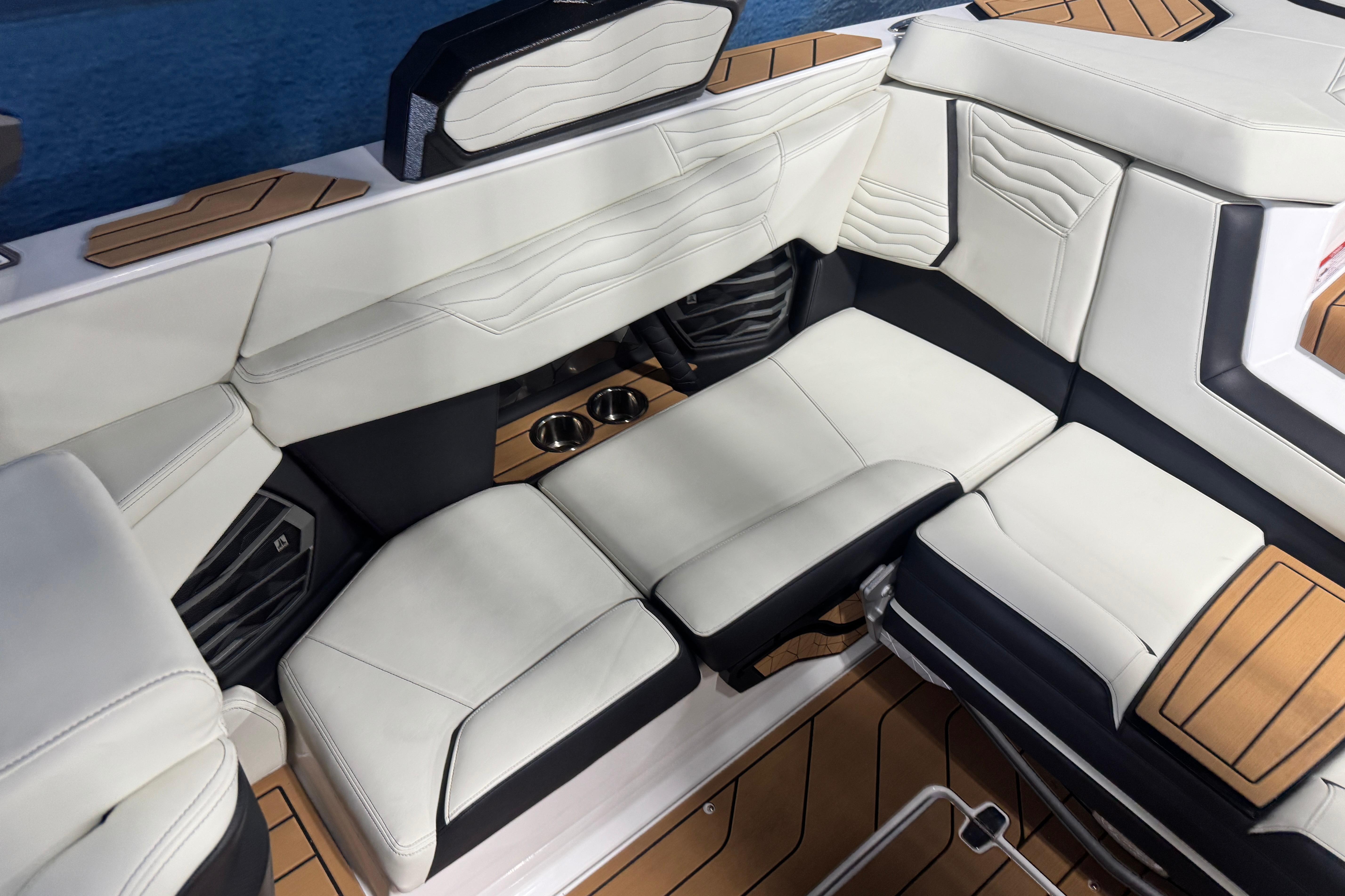 2026 Nautique Super Air Nautique G21 #N1014I inventory image at Sun Country Marine Group, Irvine