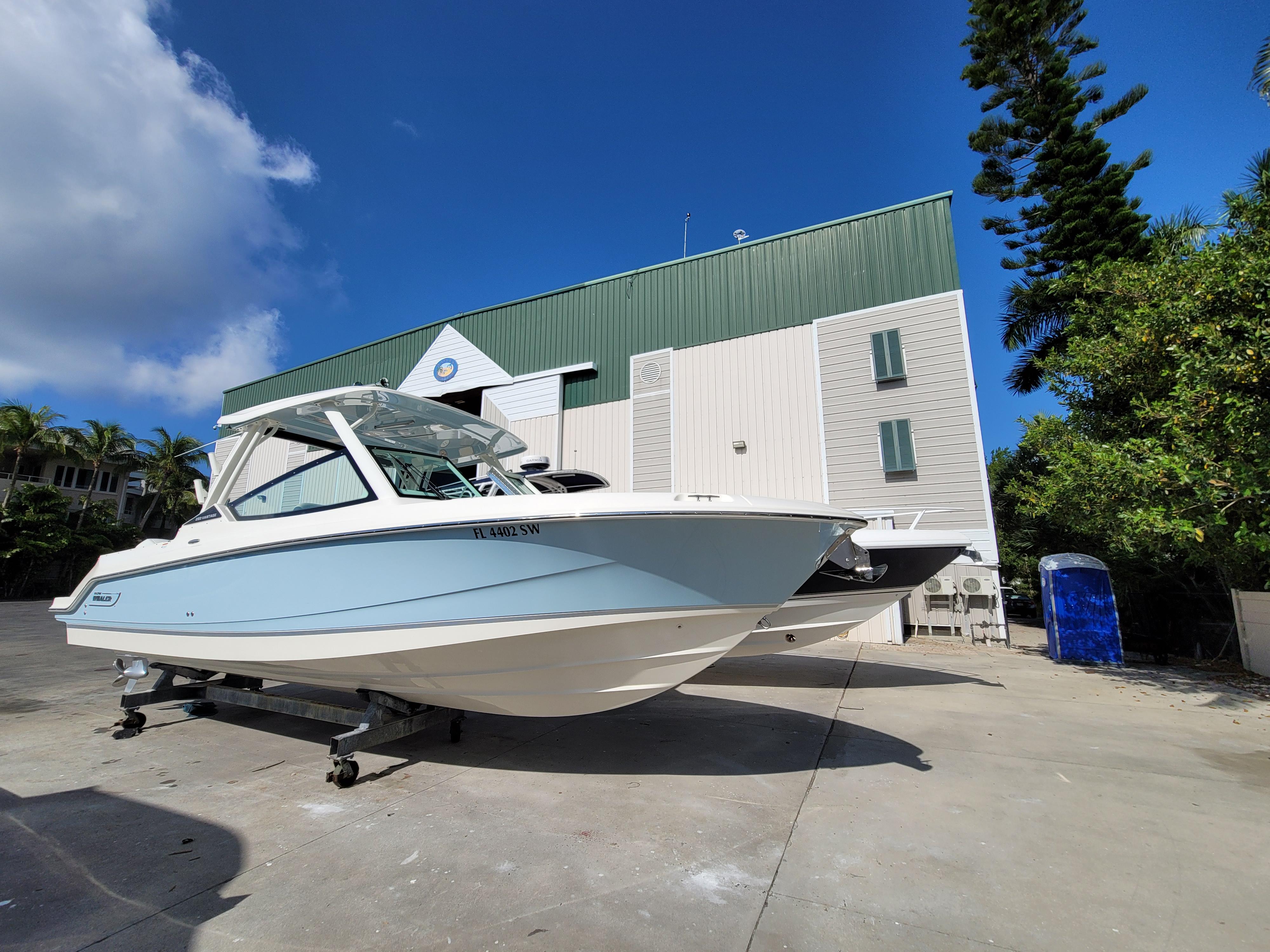 Yacht For Sale 28 Boston Whaler Yachts Naples Fl Denison Yacht Sales