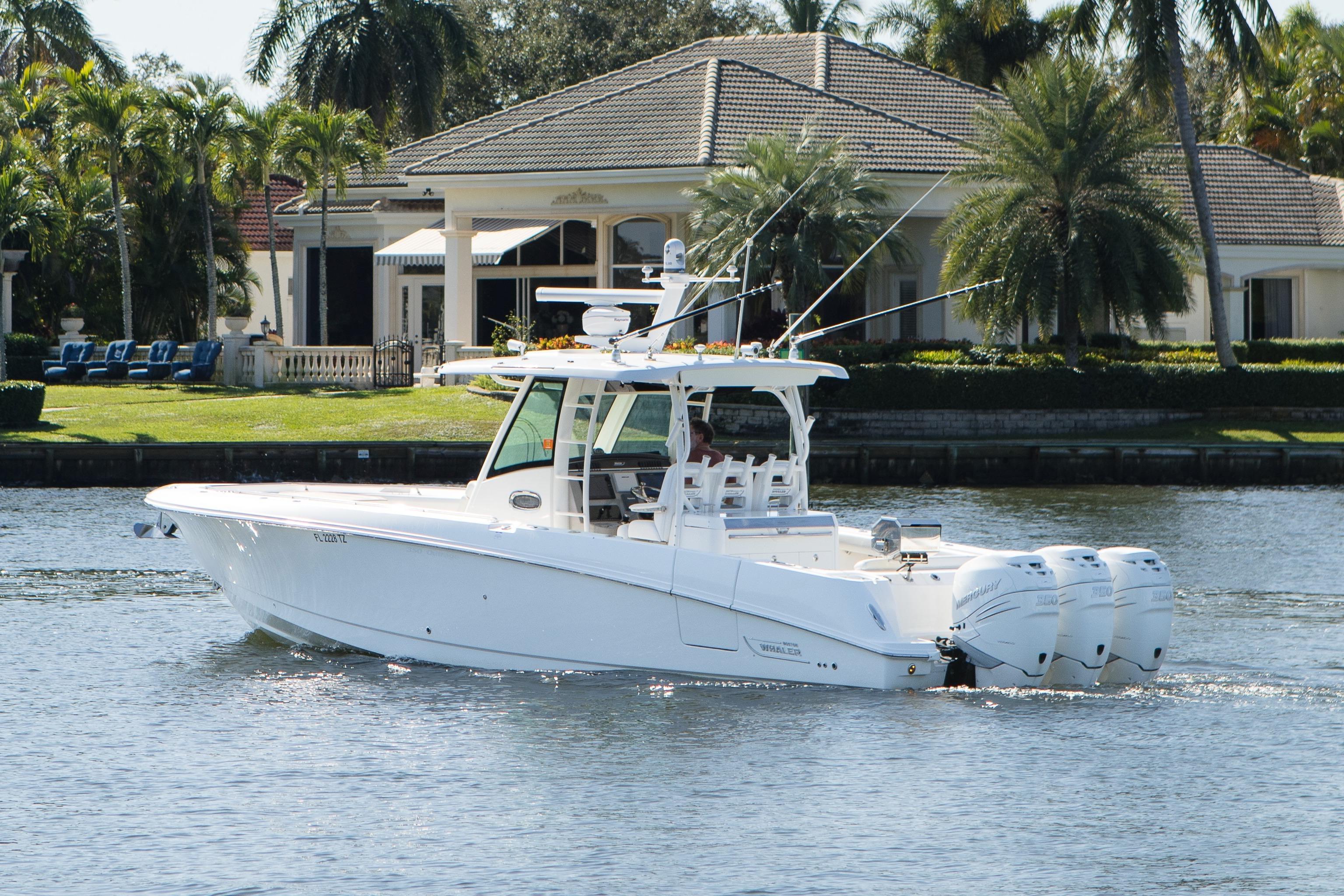 35 Boston Whaler