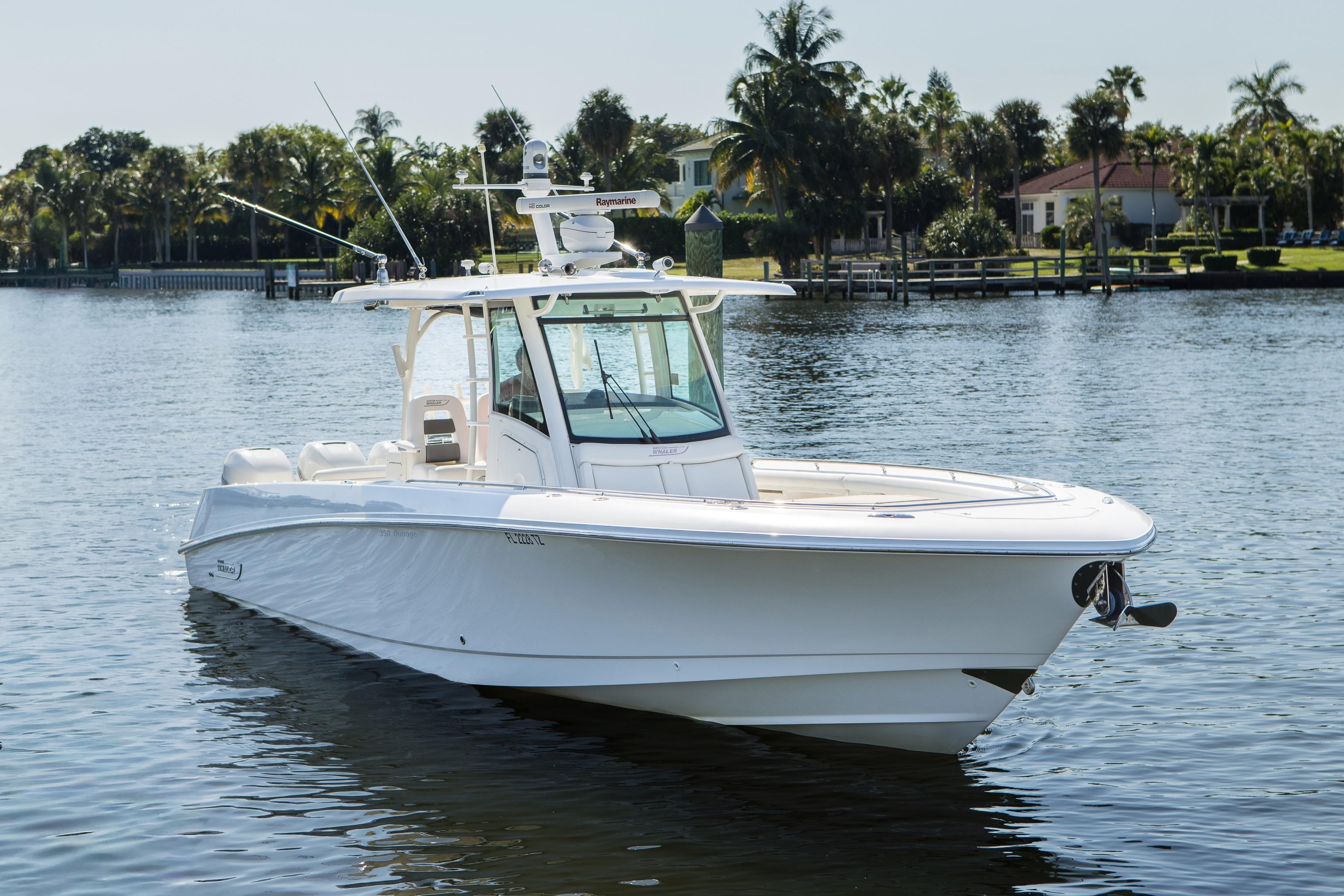 35 Boston Whaler