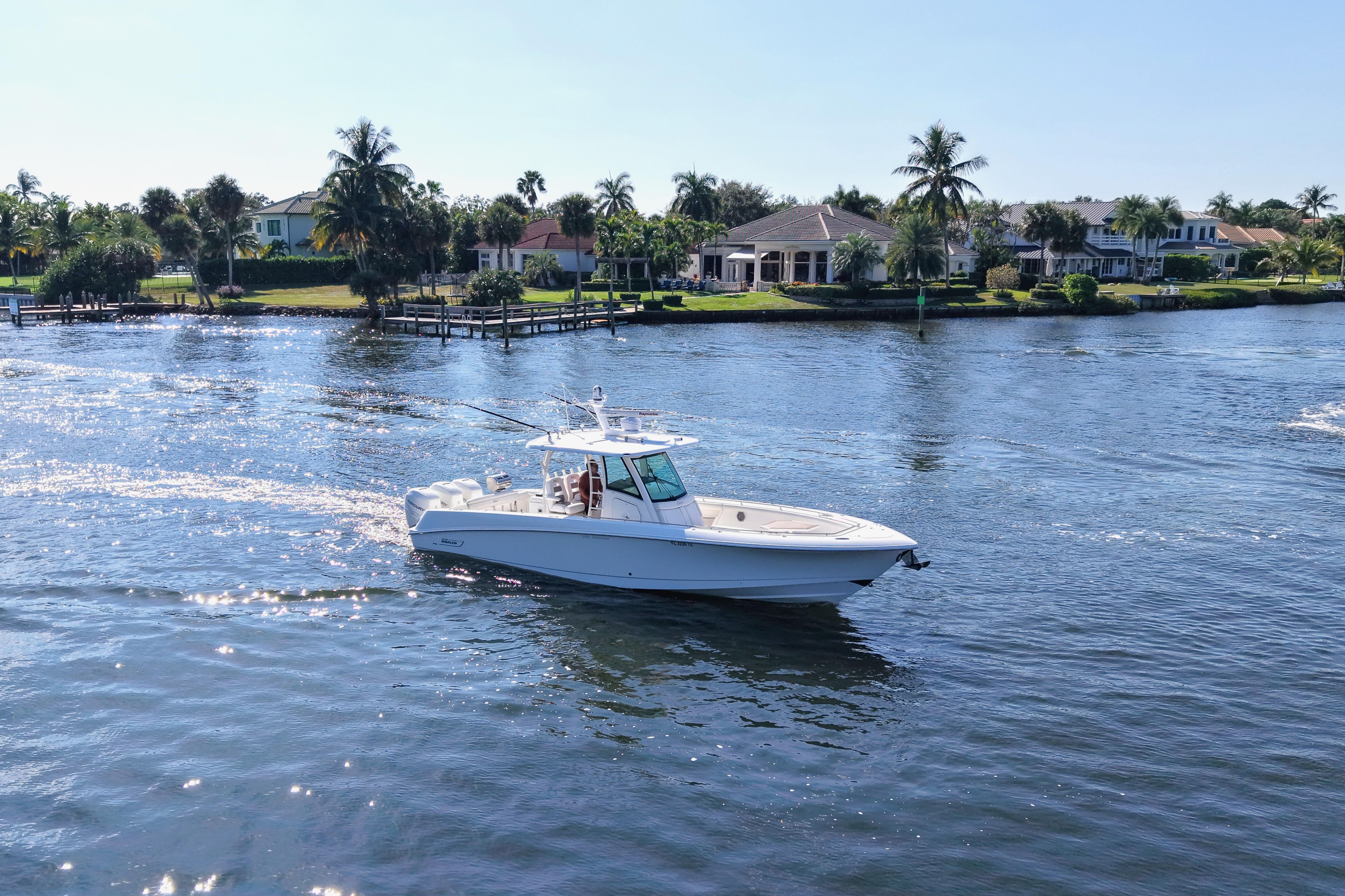 35 Boston Whaler