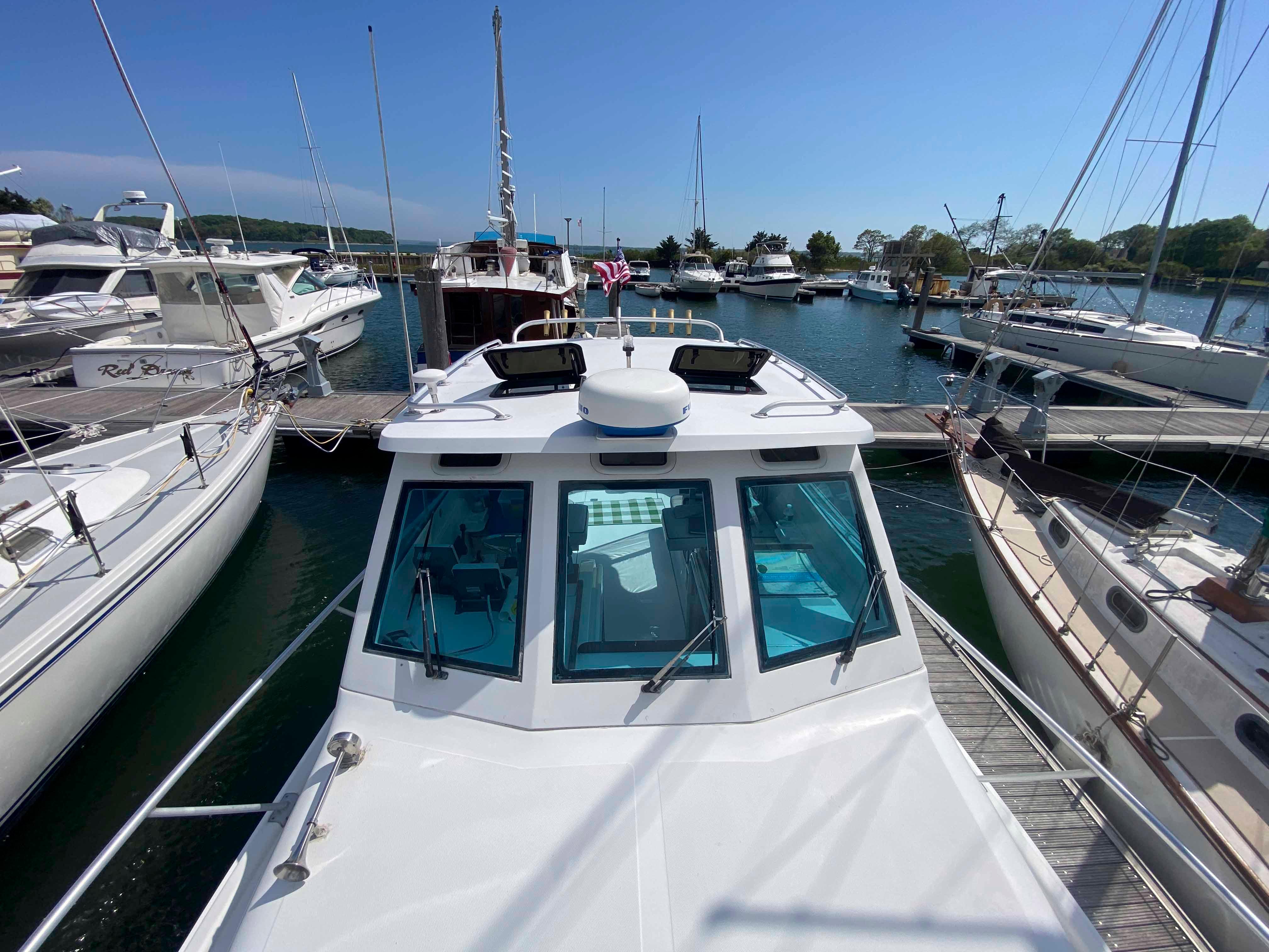 NY 10027 RM Knot 10 Yacht Sales