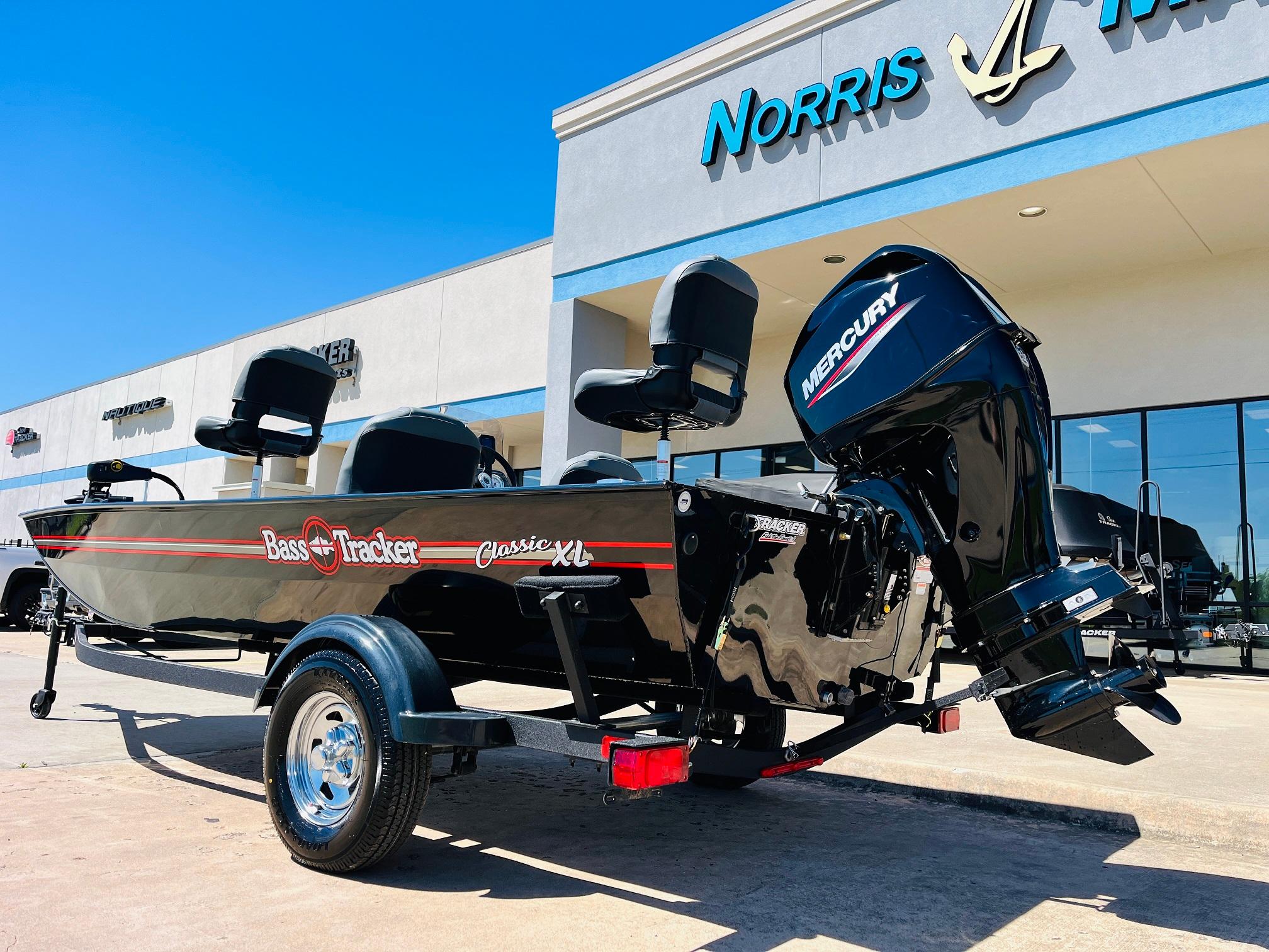 2025 Tracker Bass Tracker Classic XL