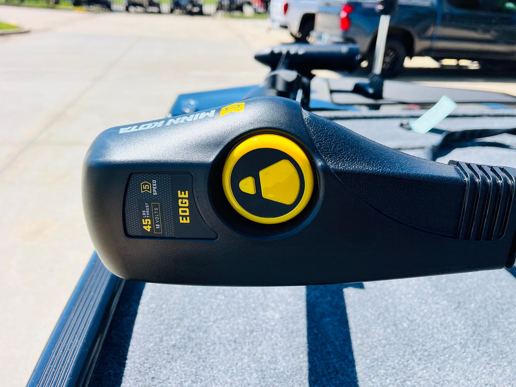 2025 Tracker Bass Tracker Classic XL