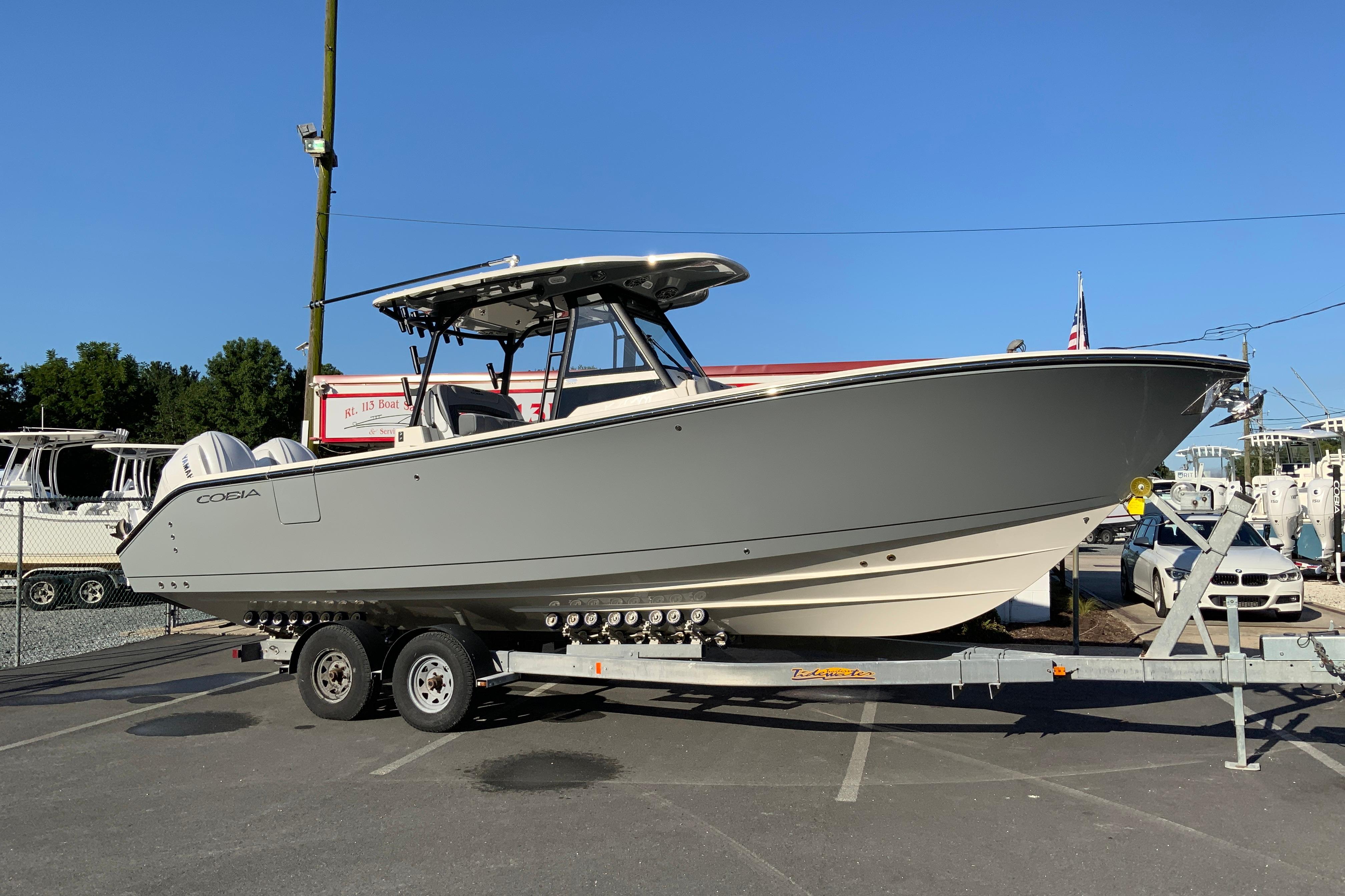 2026 Cobia 305 Center Console-2