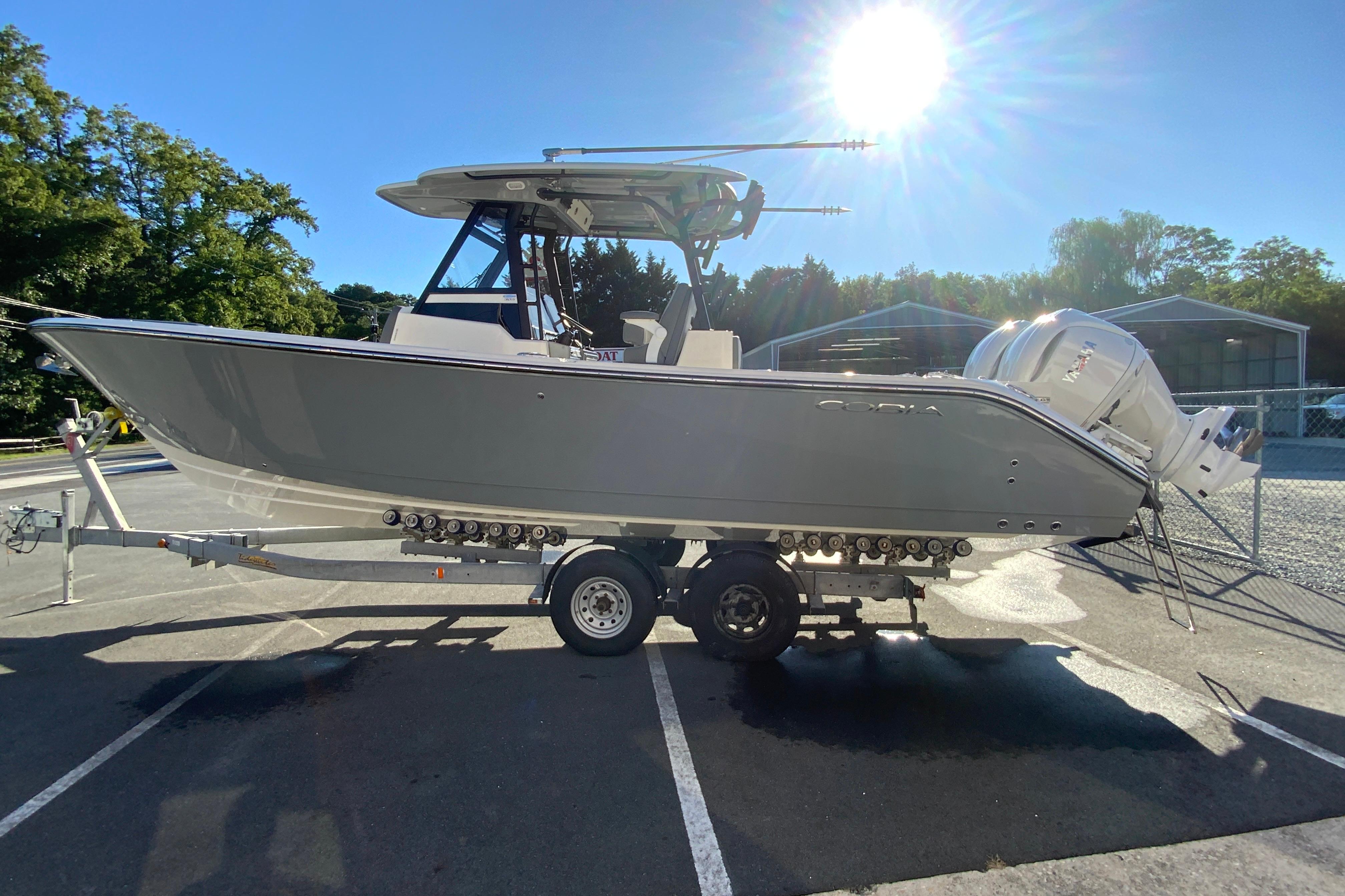 2026 Cobia 305 Center Console-8
