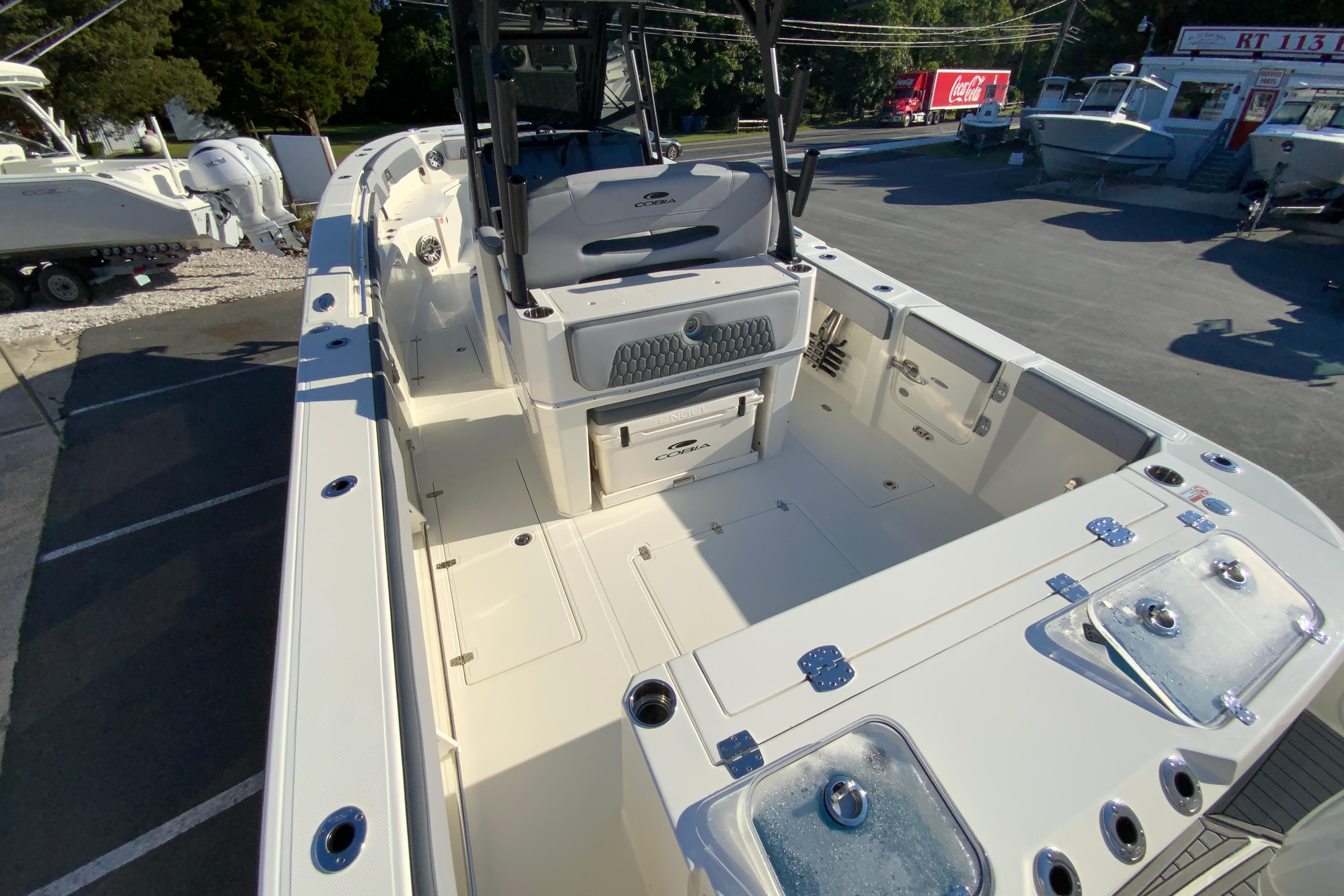 2026 Cobia 305 Center Console-16
