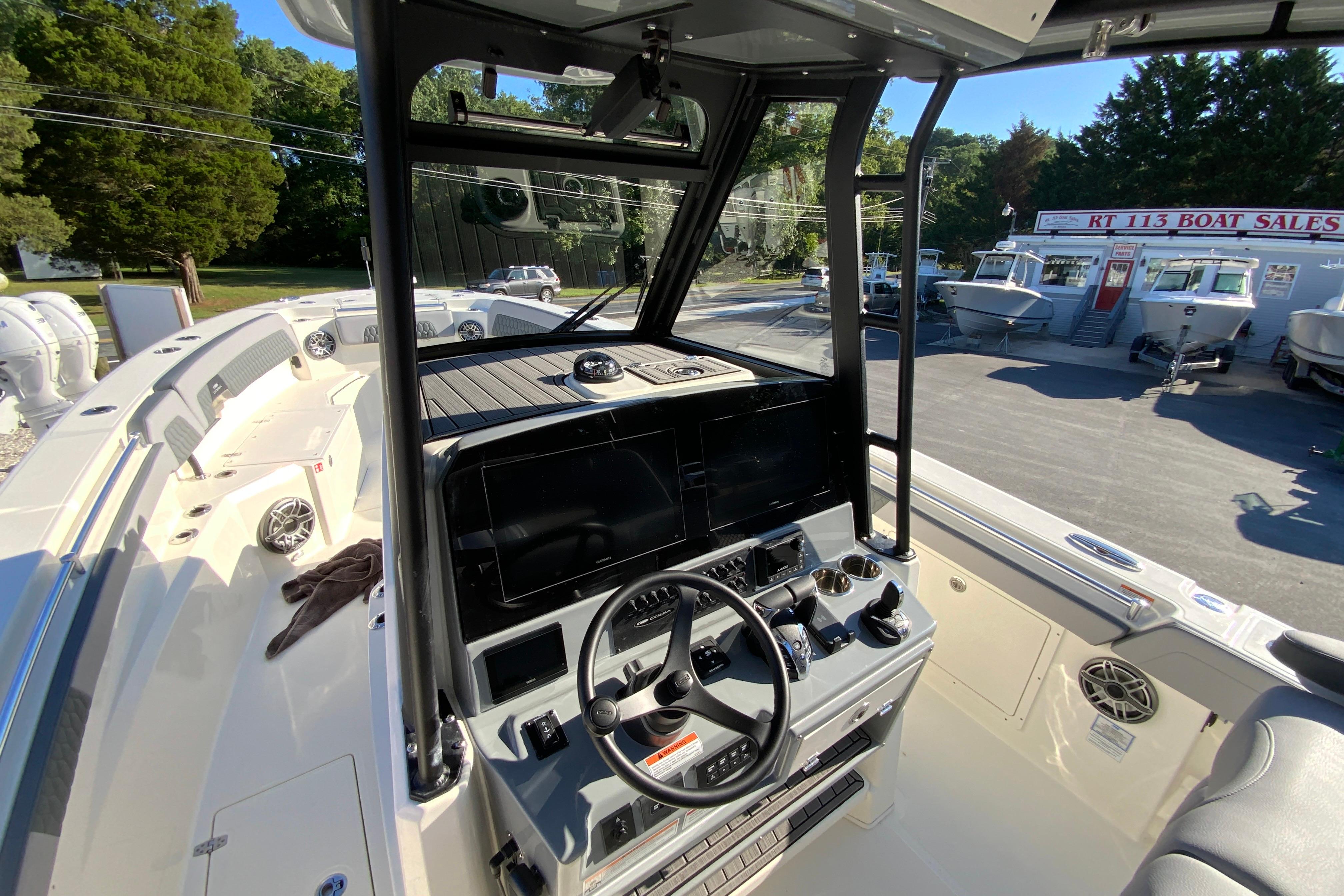 2026 Cobia 305 Center Console-42