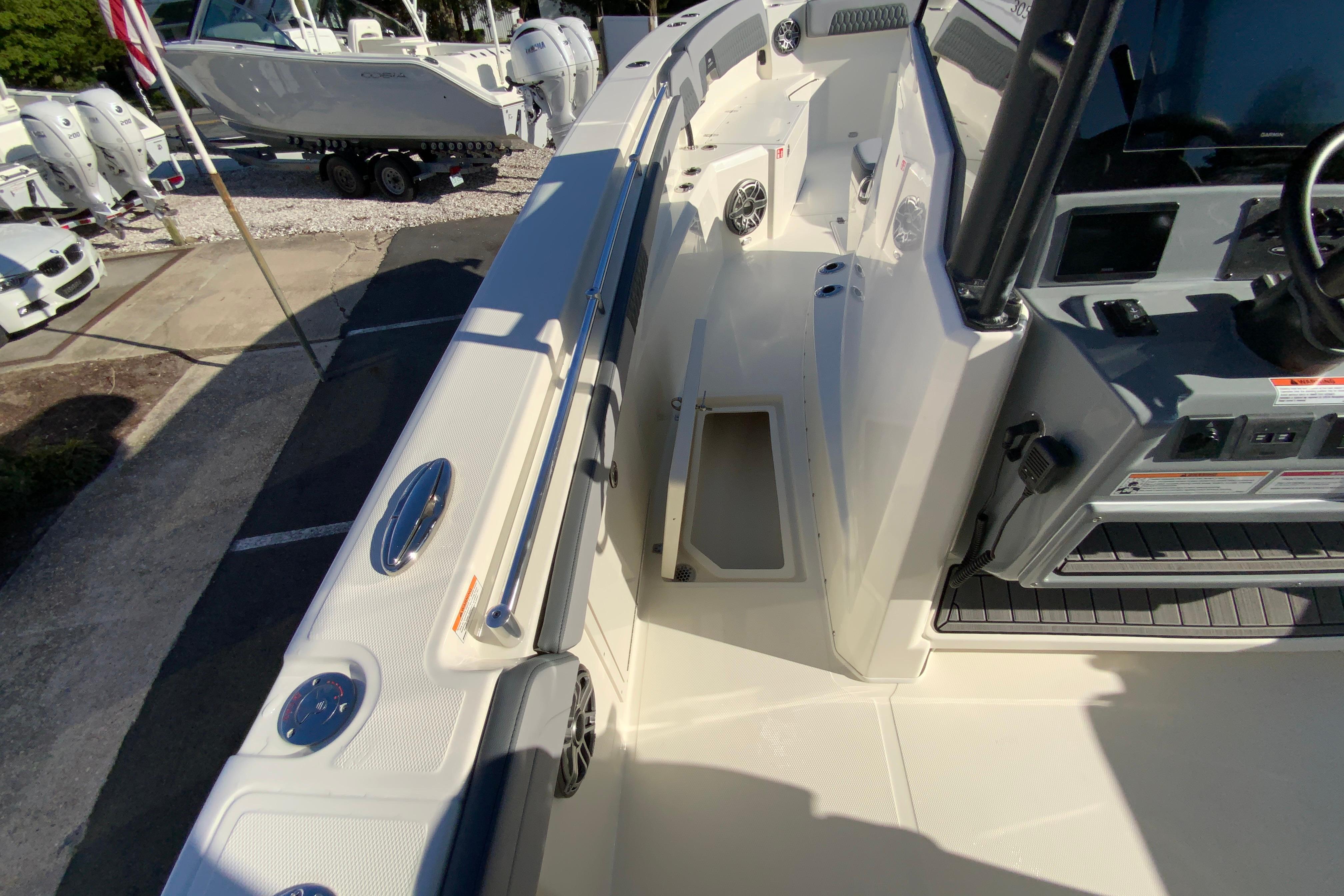 2026 Cobia 305 Center Console-59