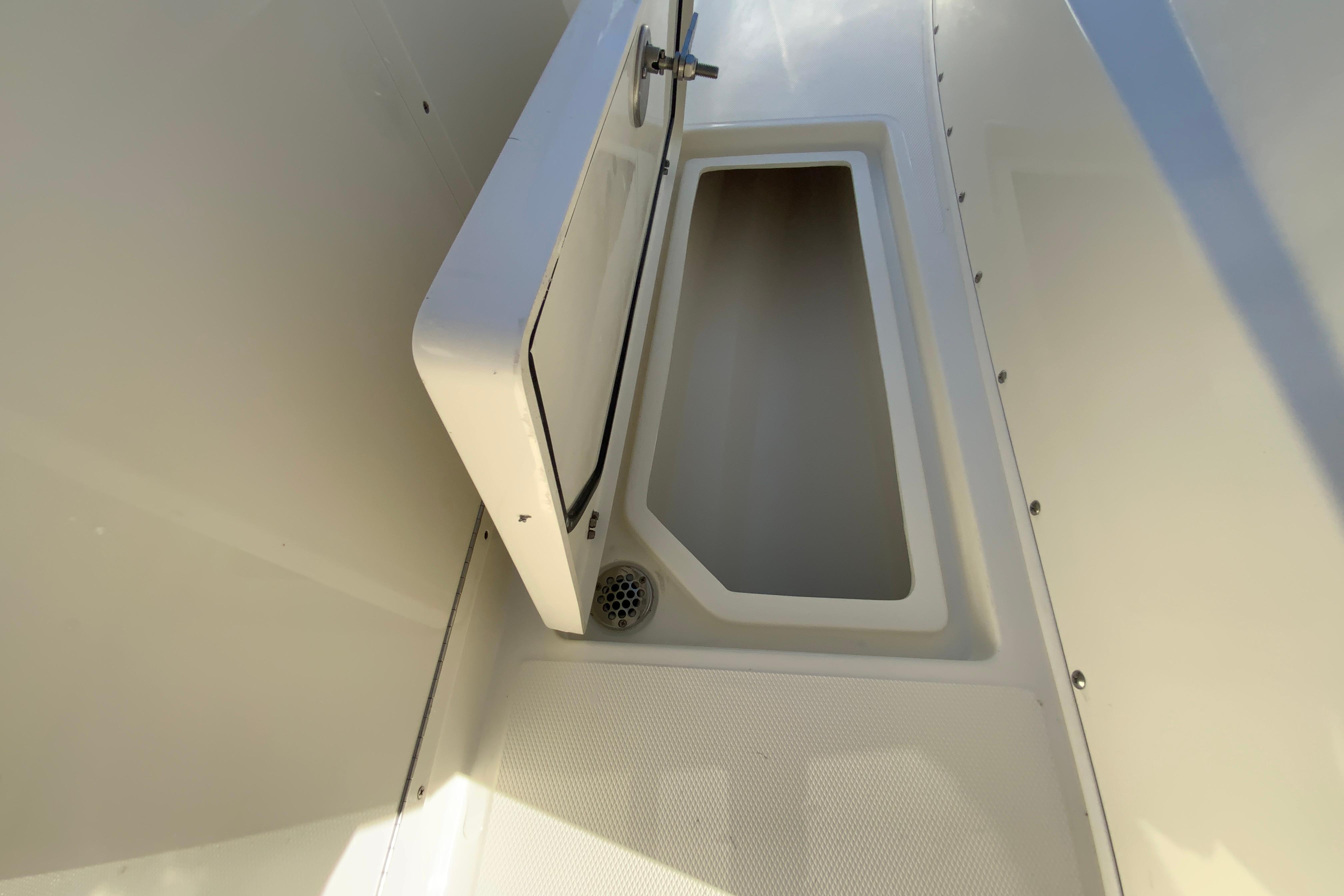 2026 Cobia 305 Center Console-60
