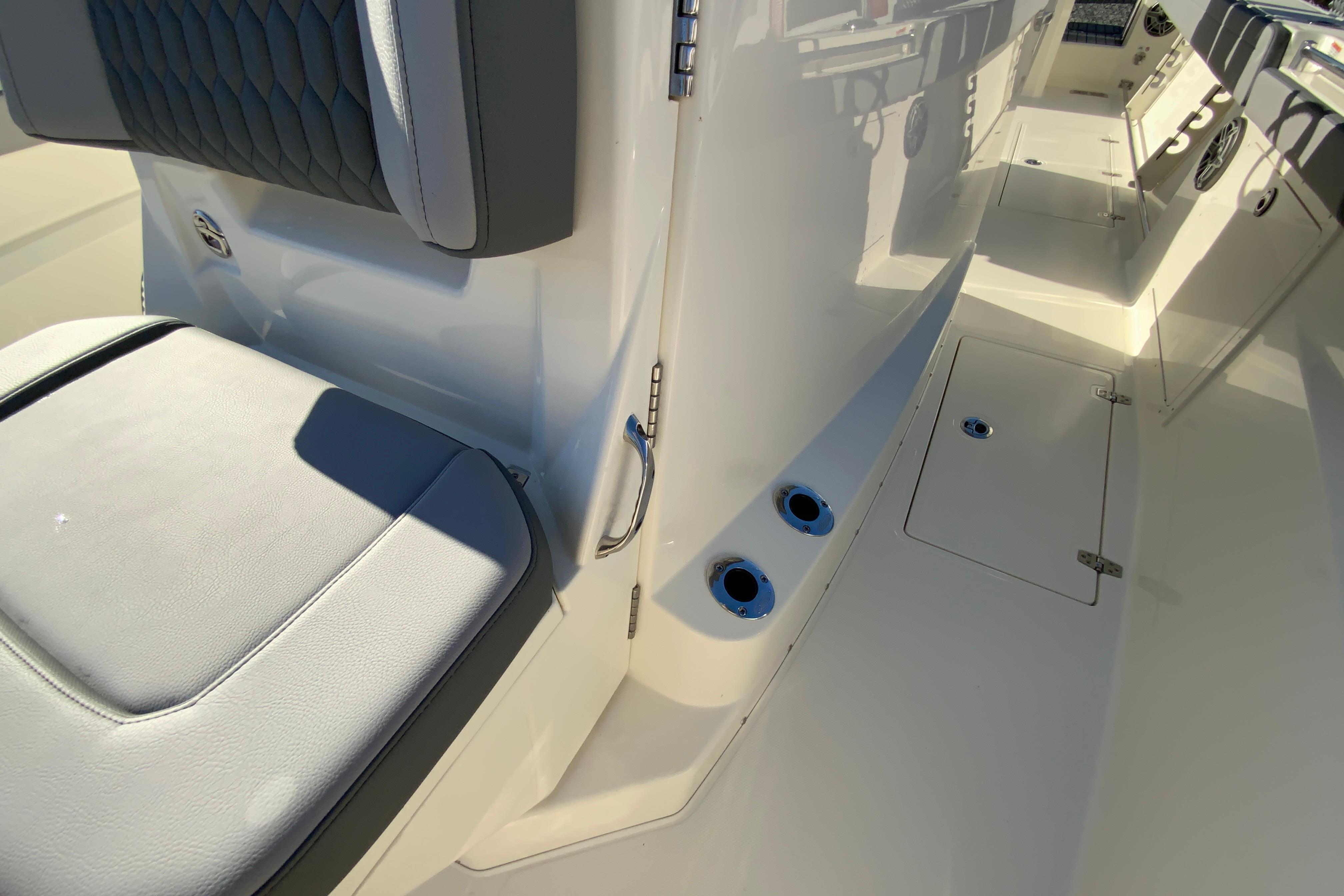 2026 Cobia 305 Center Console-77