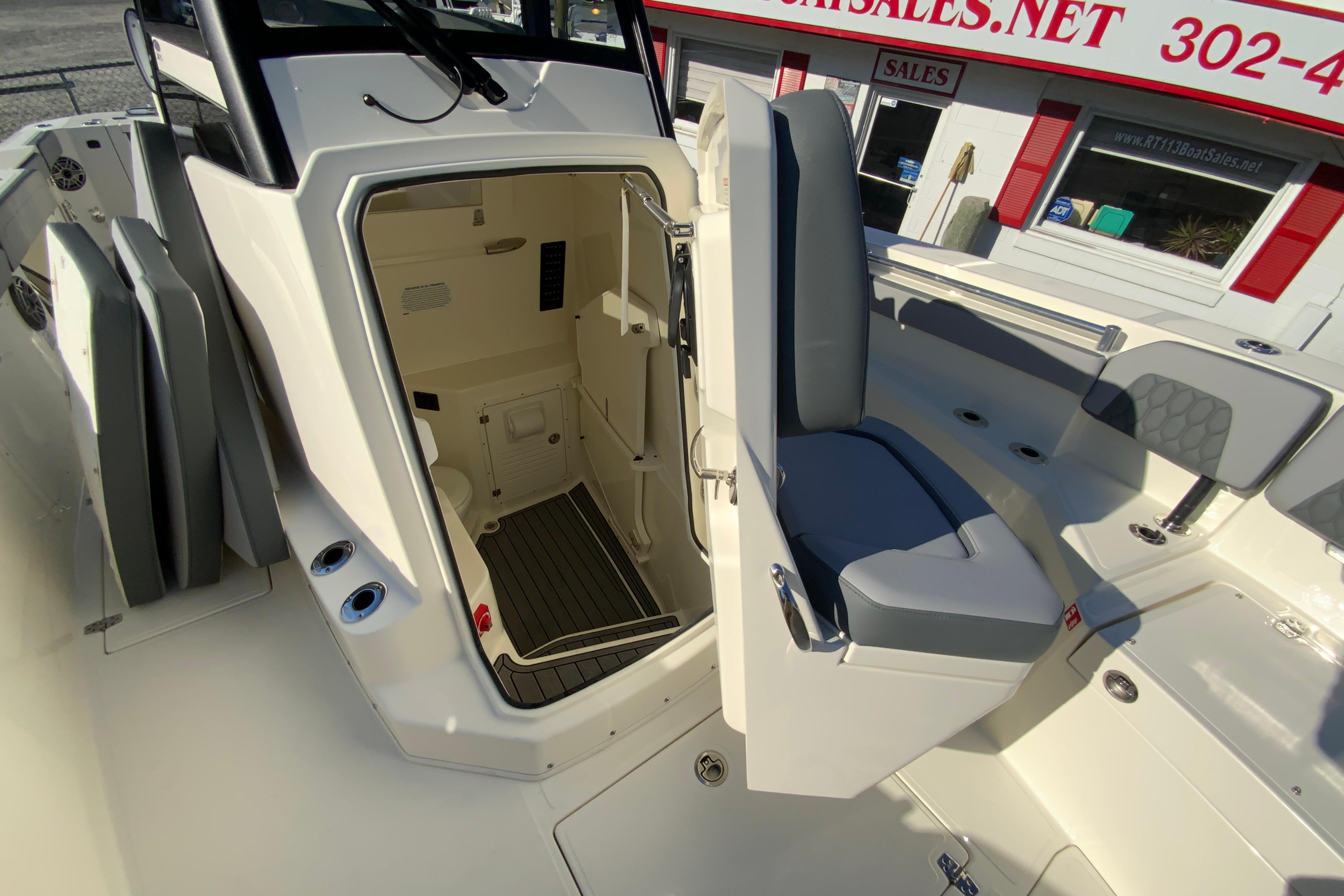 2026 Cobia 305 Center Console-78