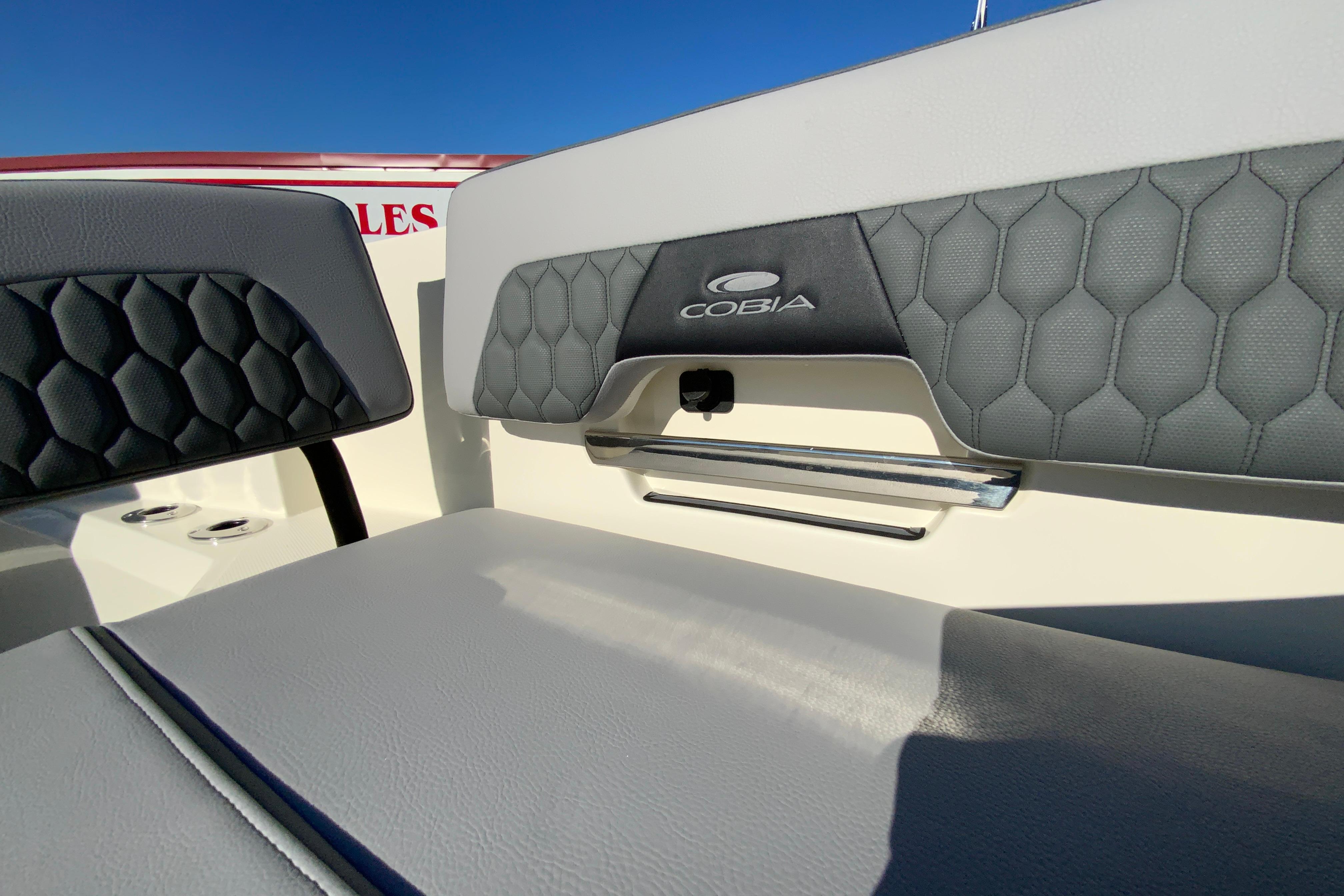 2026 Cobia 305 Center Console-96