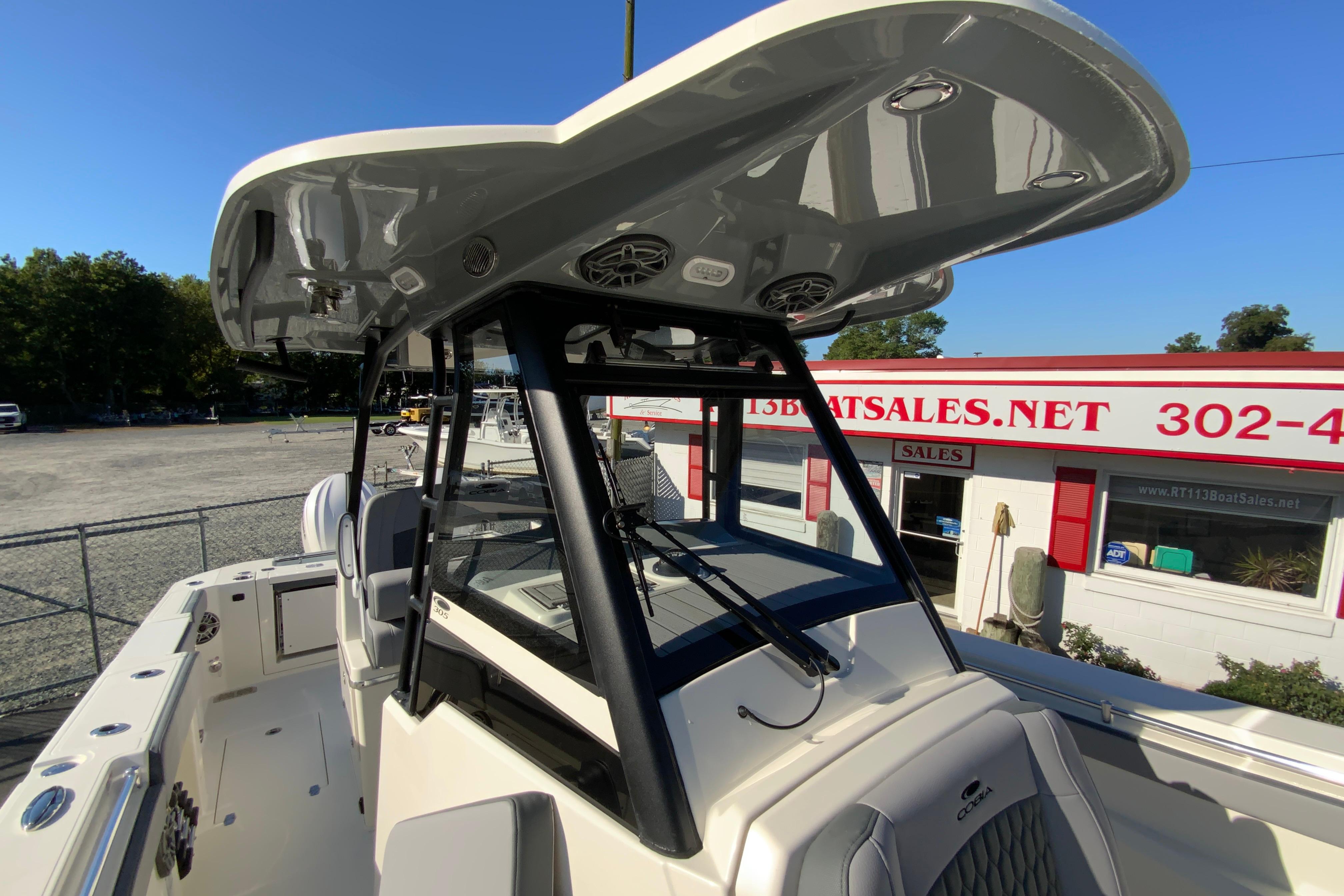 2026 Cobia 305 Center Console-71