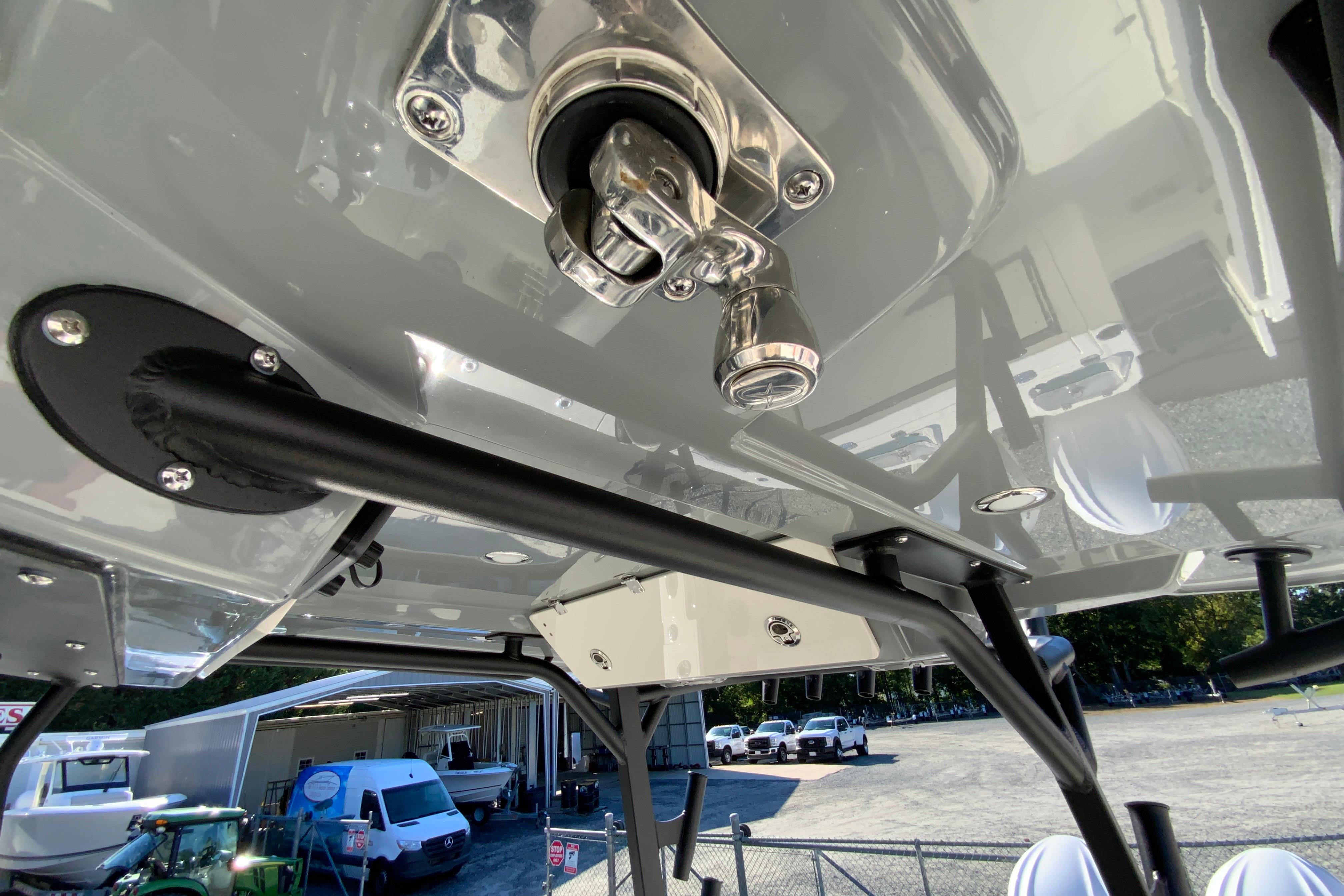 2026 Cobia 305 Center Console-75