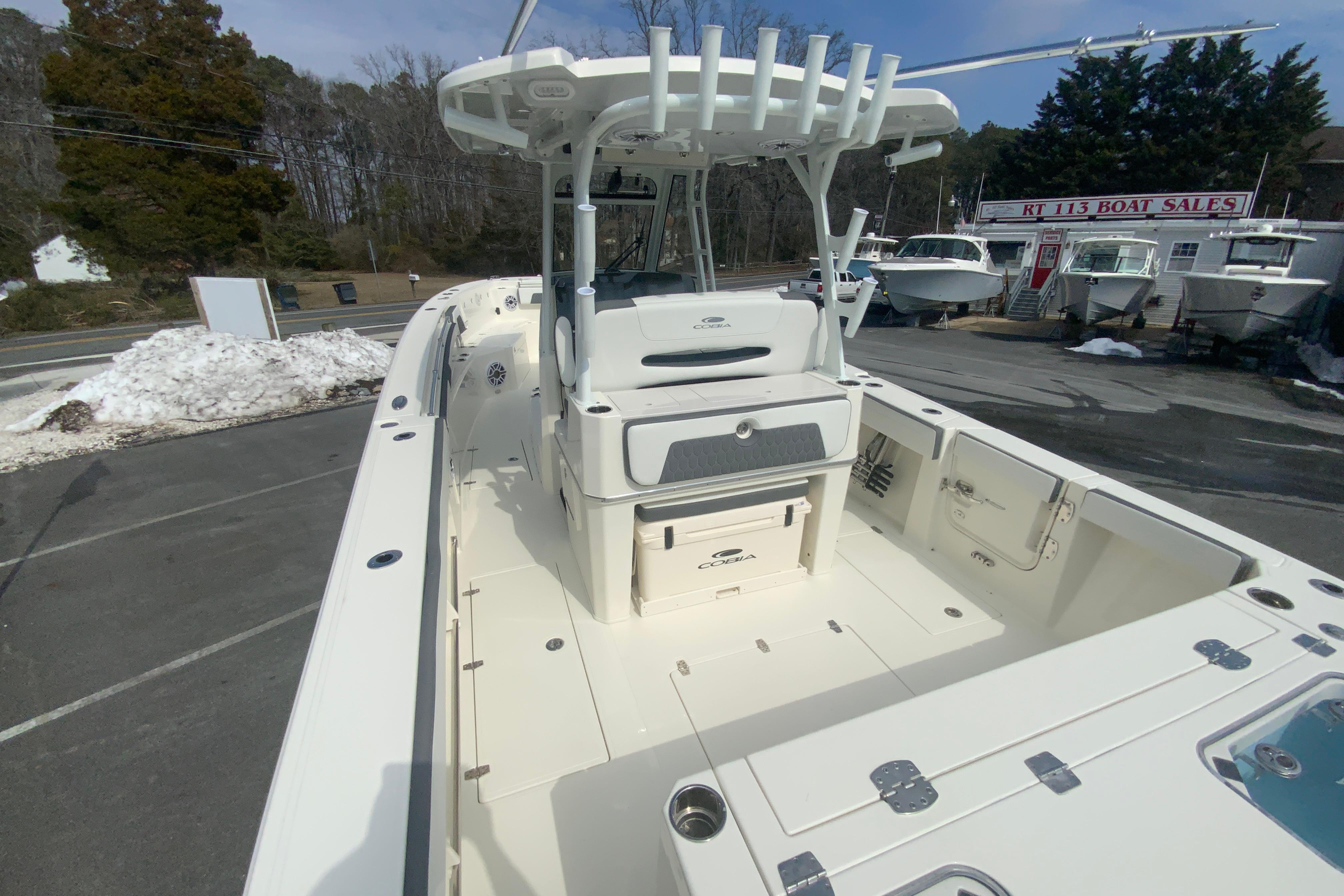 2026 Cobia 305 Center Console-10