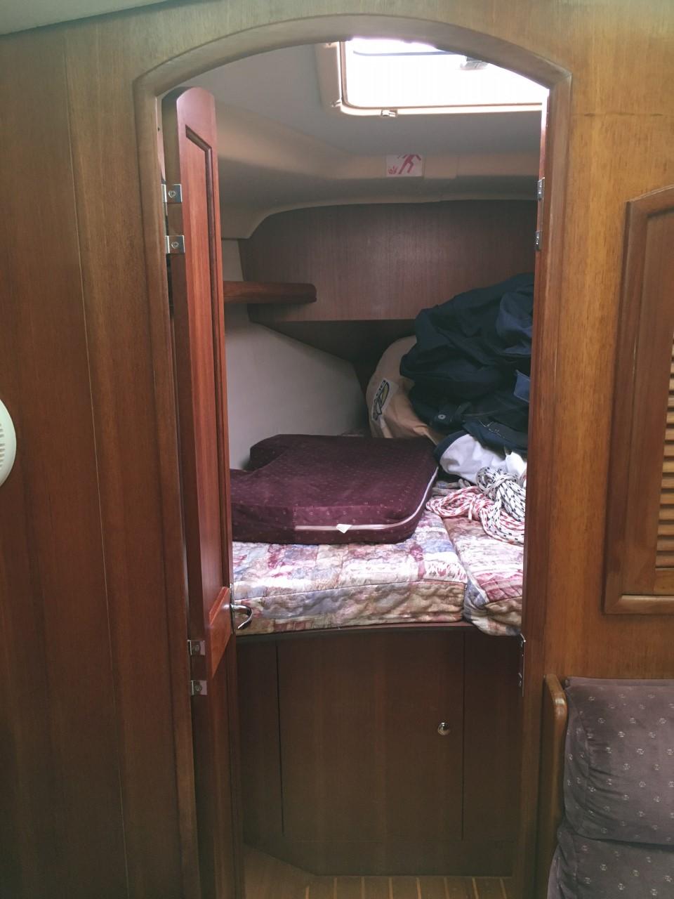 V Berth