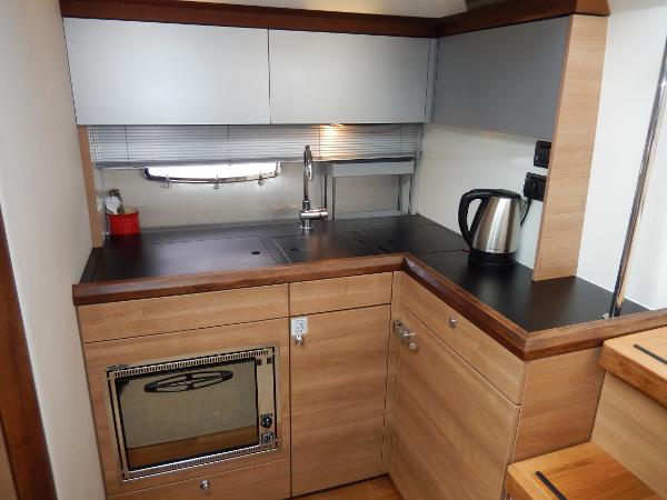2012 Sealine SC35