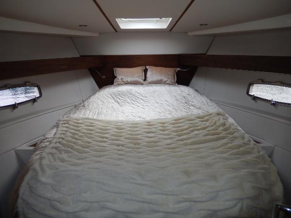 2012 Sealine SC35