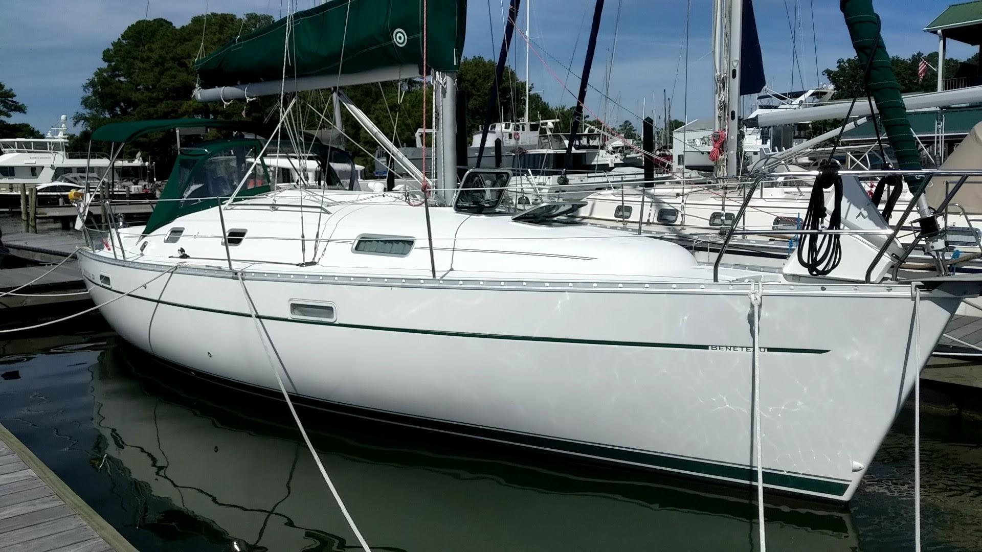 2000 Beneteau 331 For Sale | YaZu Yachting | Deltaville