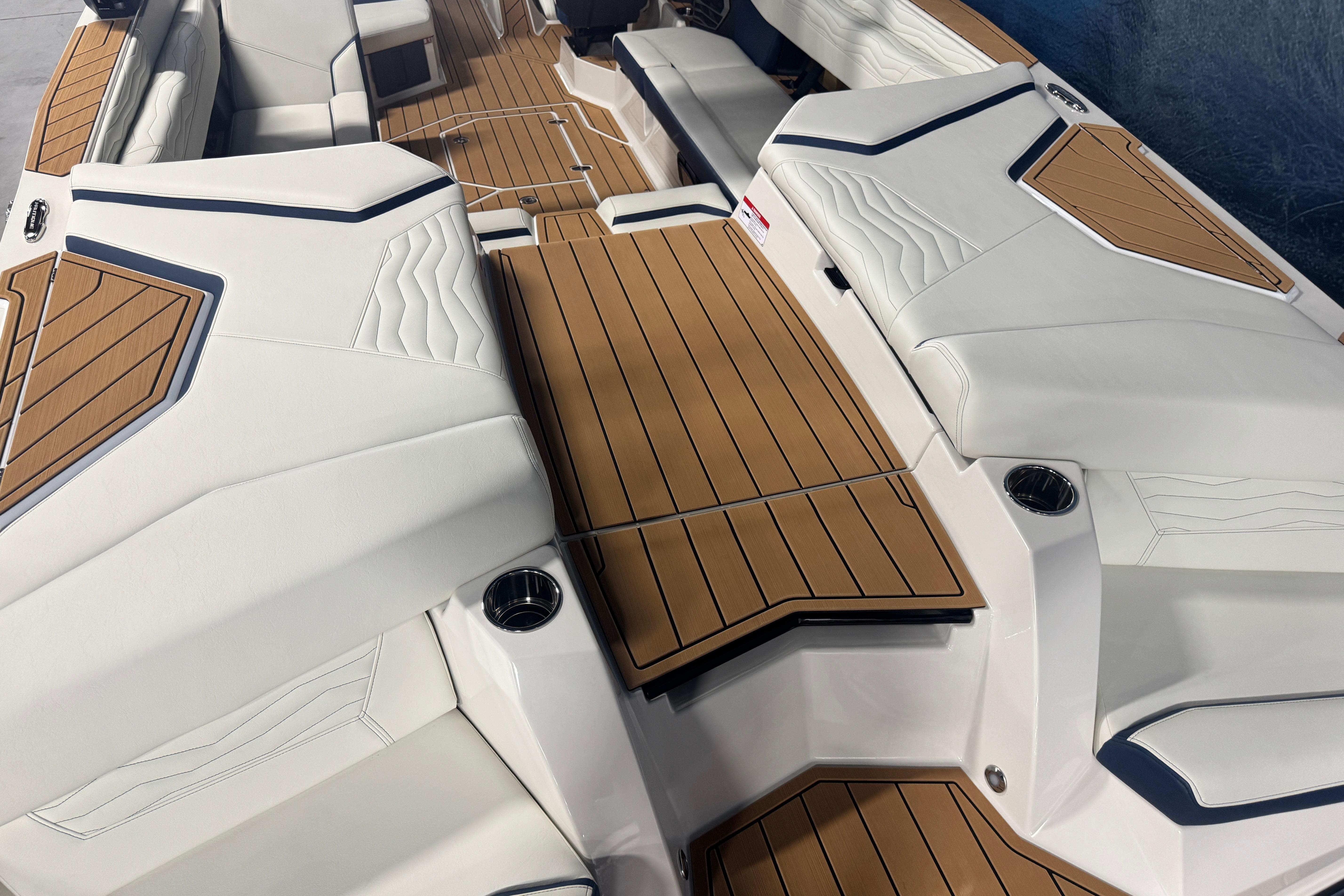 2026 Nautique Super Air Nautique G25 #N5086J inventory image at Sun Country Marine Group, Irvine