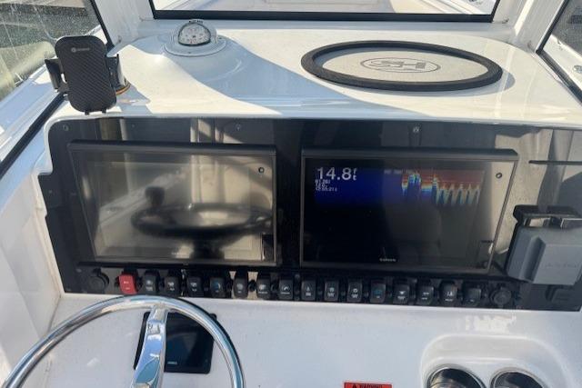 2021 Sea hunt Ultra 265 SE-7