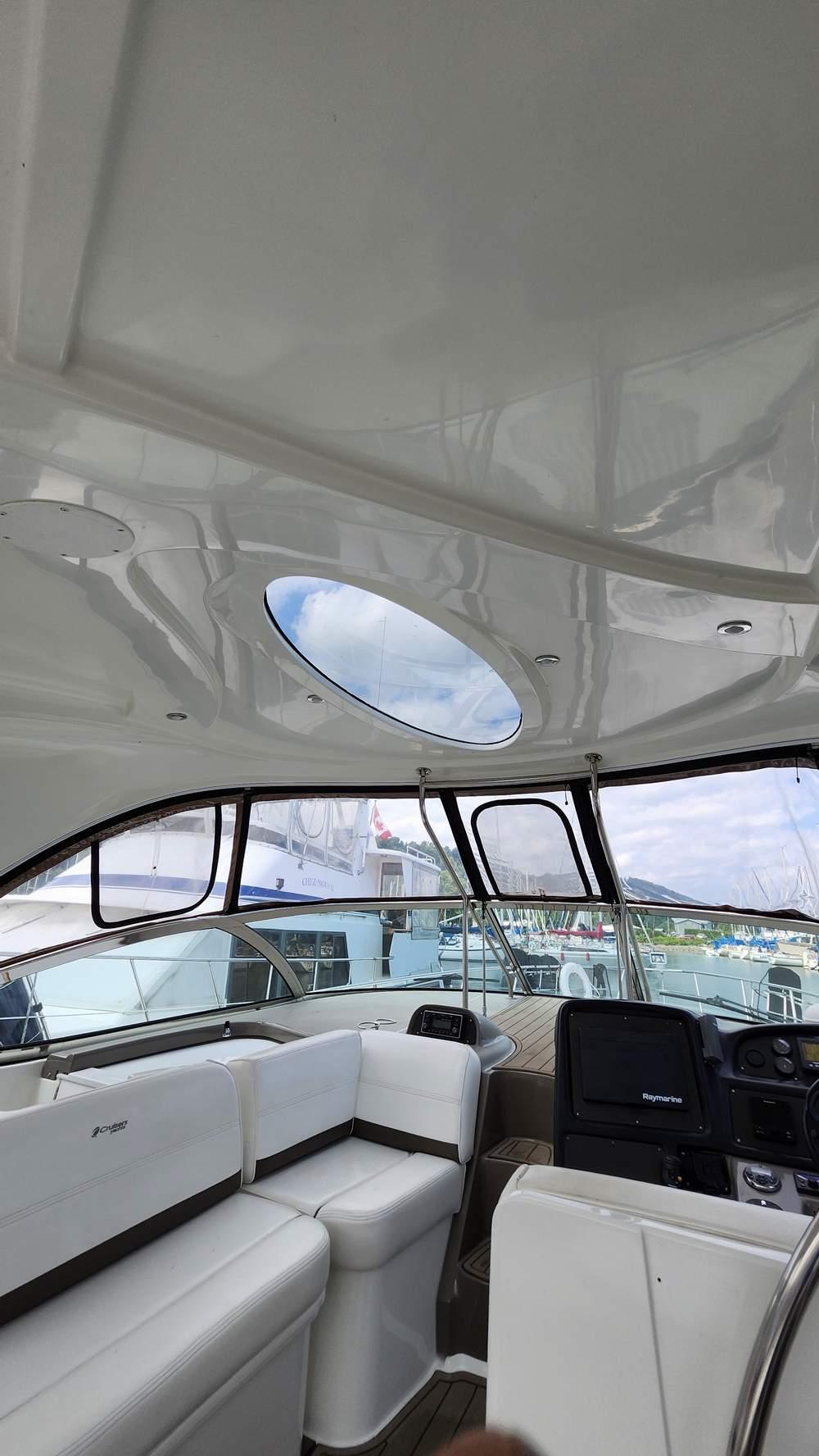 2008-cruisers-yachts-420-express-power-9500690-20240809104941496-1_XLARGE