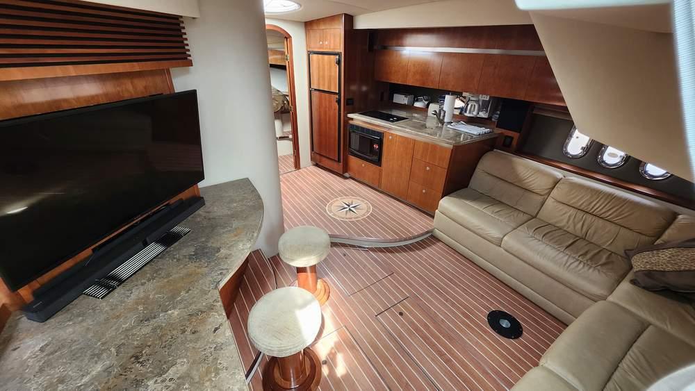 2008-cruisers-yachts-420-express-power-9500690-20240809105153129-1_XLARGE