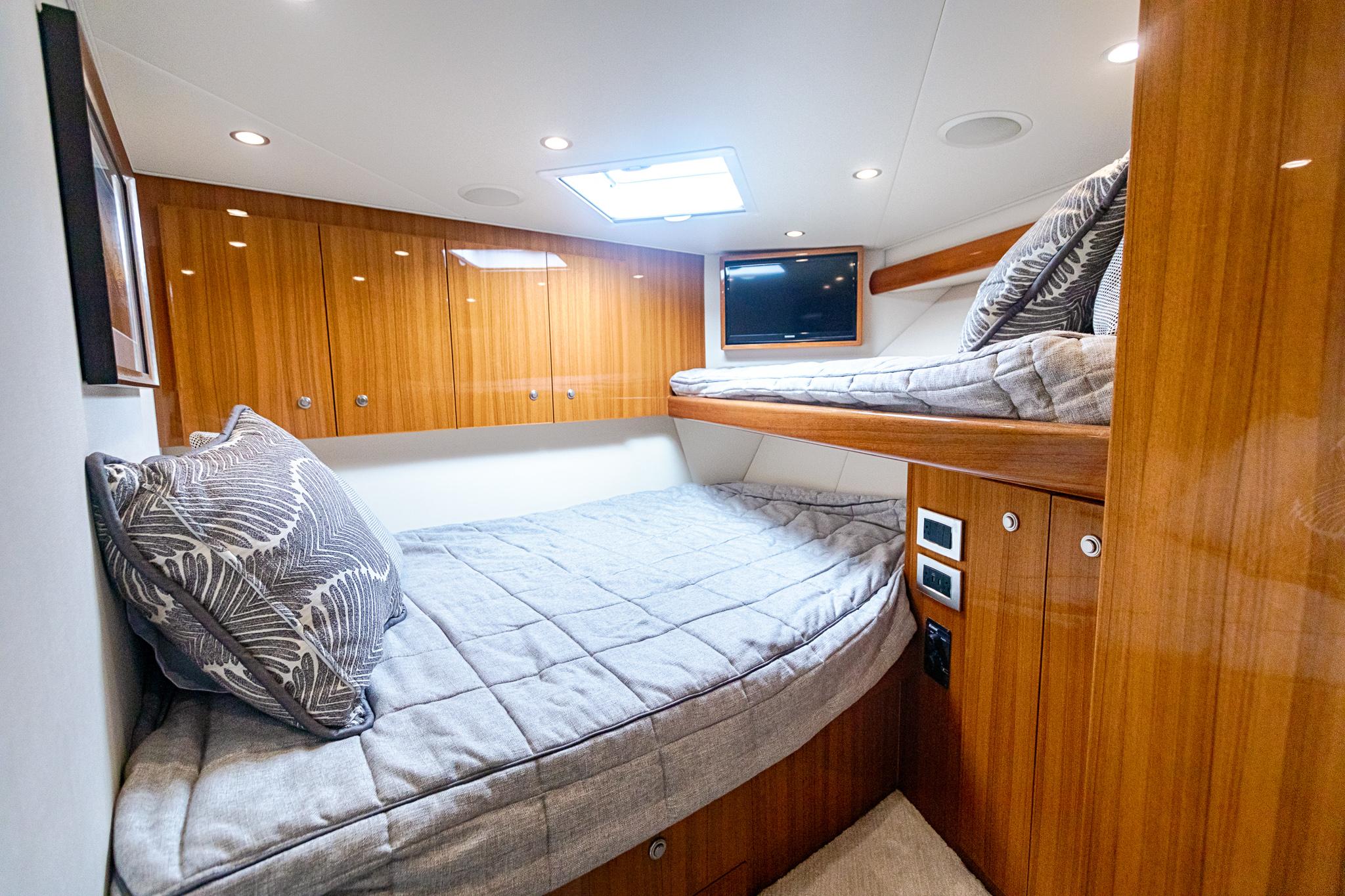 2018 Viking 44 Convertible  Guest Stateroom