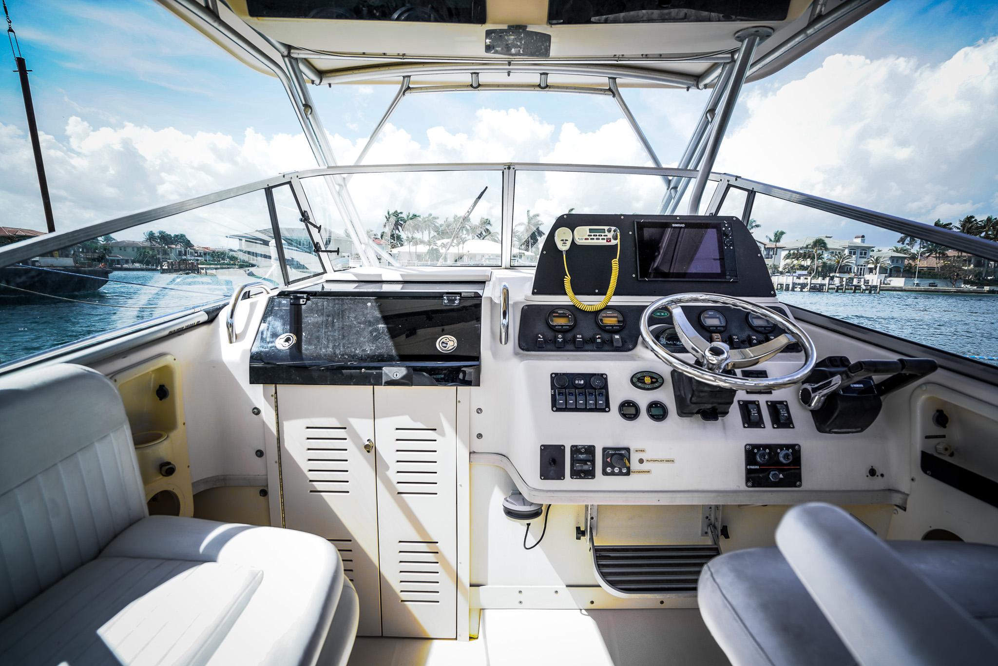 2005-grady-white-marlin-300-power-9640691-20250219115600900-1_XLARGE