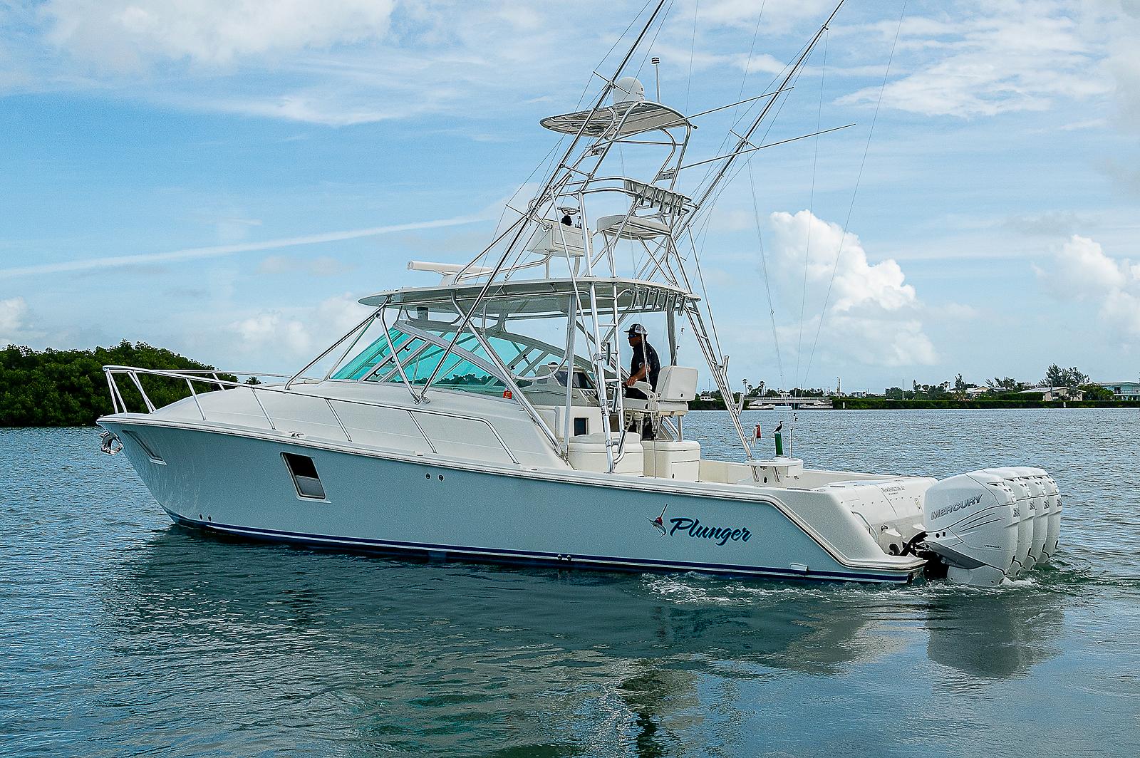 Plunger Yacht For Sale 43 Seavee Yachts Key Colony Beach Fl Denison Yacht Sales