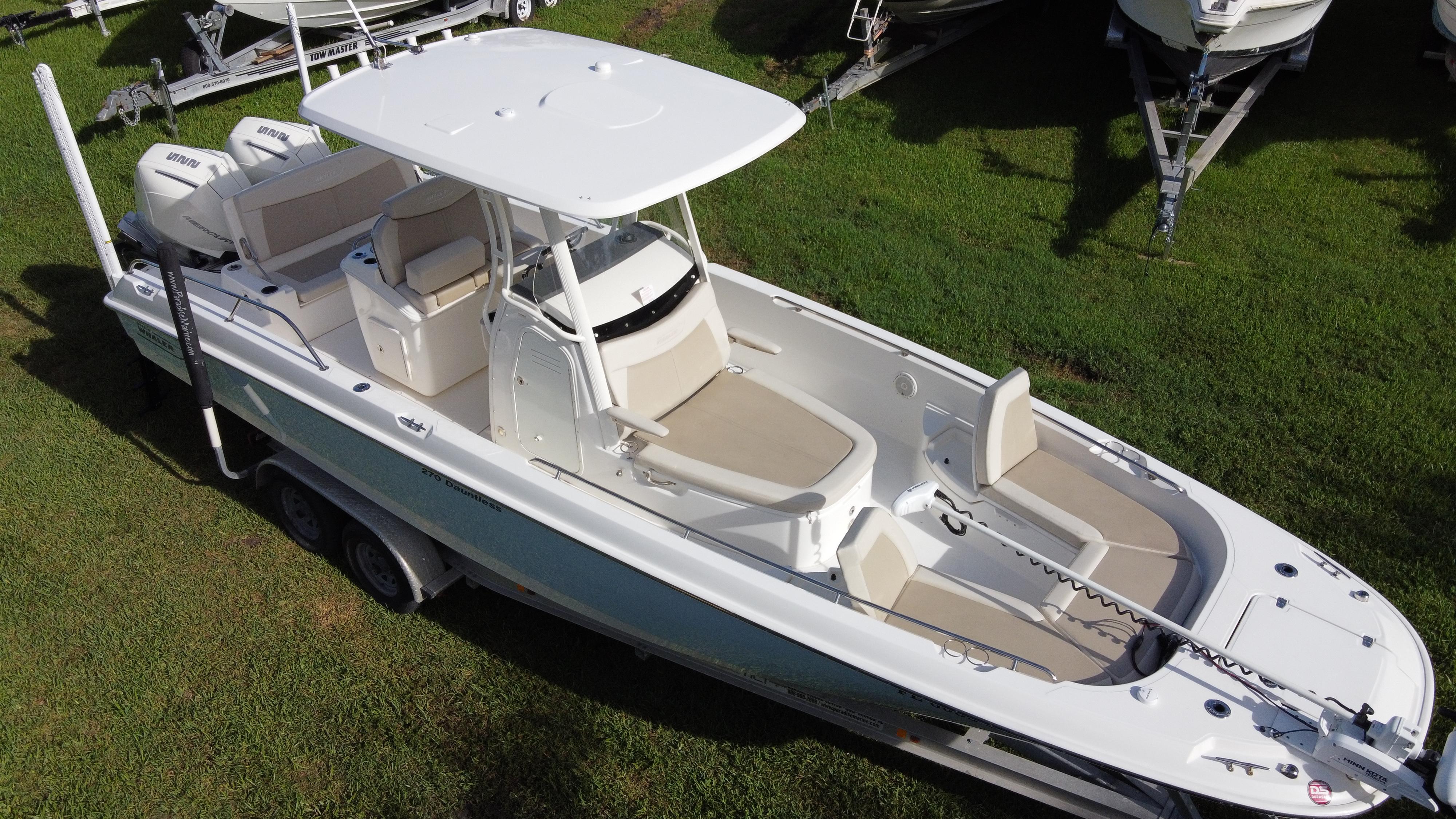 2020-boston-whaler-270-dauntless-power-9836013-20250611182158264-1_XLARGE