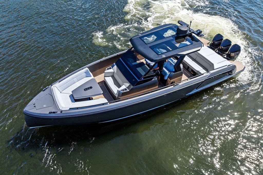 Boat image 4