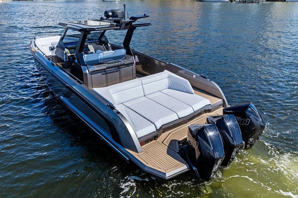 Boat image 6