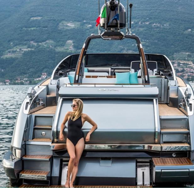 Manufacturer Provided Image: Riva 56 Rivale Stern