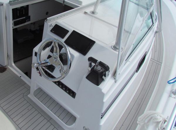 30' Luhrs, Listing Number 100902100, - Photo No. 14