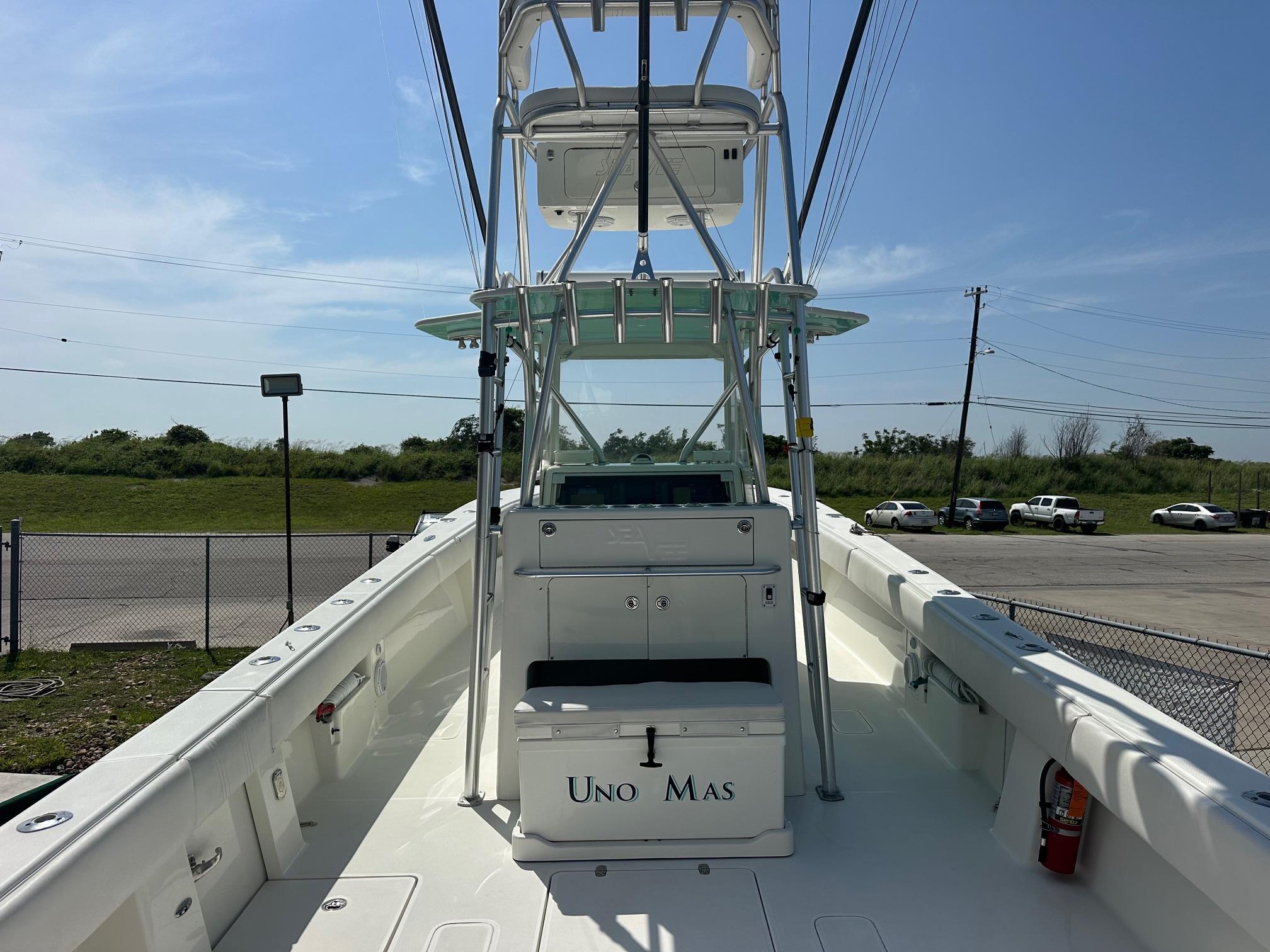 2013-seavee-390b-power-9796030-20250516050747656-1_XLARGE